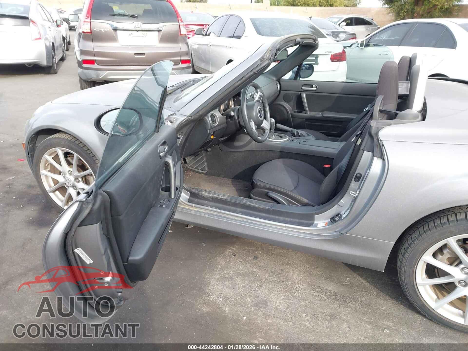MAZDA MX-5 MIATA 2010 - JM1NC2FF0A0205744
