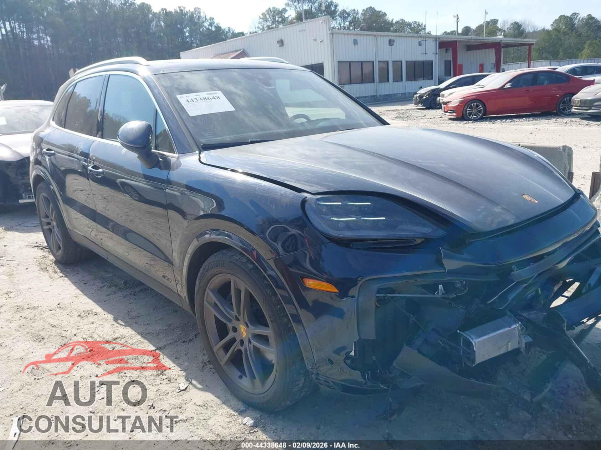 PORSCHE CAYENNE 2024 - WP1AA2AY7RDA00518