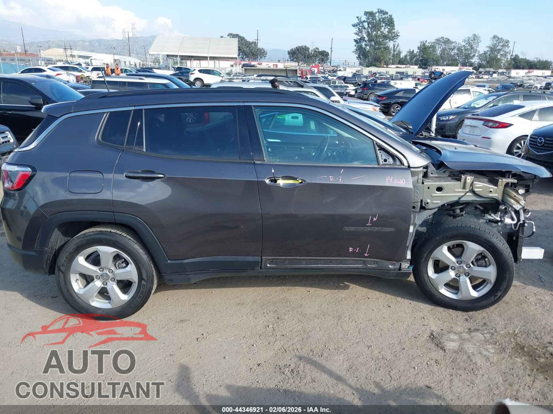 JEEP COMPASS 2020 - 3C4NJCBB5LT243149
