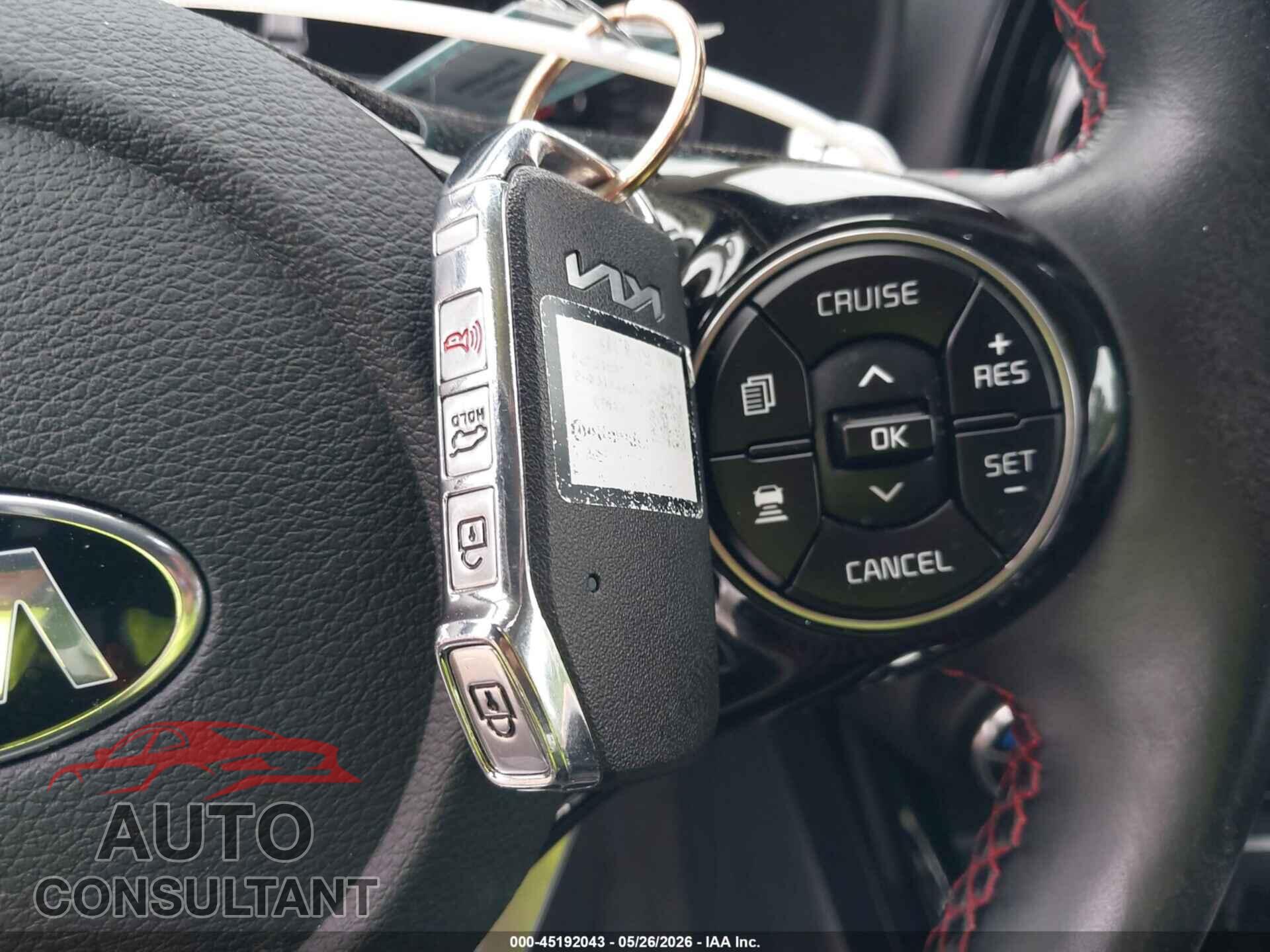 KIA SOUL 2020 - KNDJ53AF8L7123261