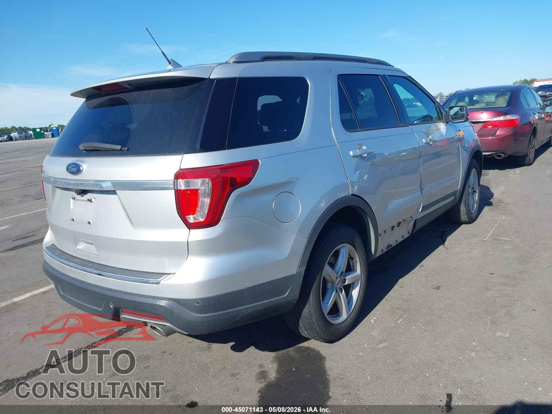 FORD EXPLORER 2018 - 1FM5K7D86JGB51261