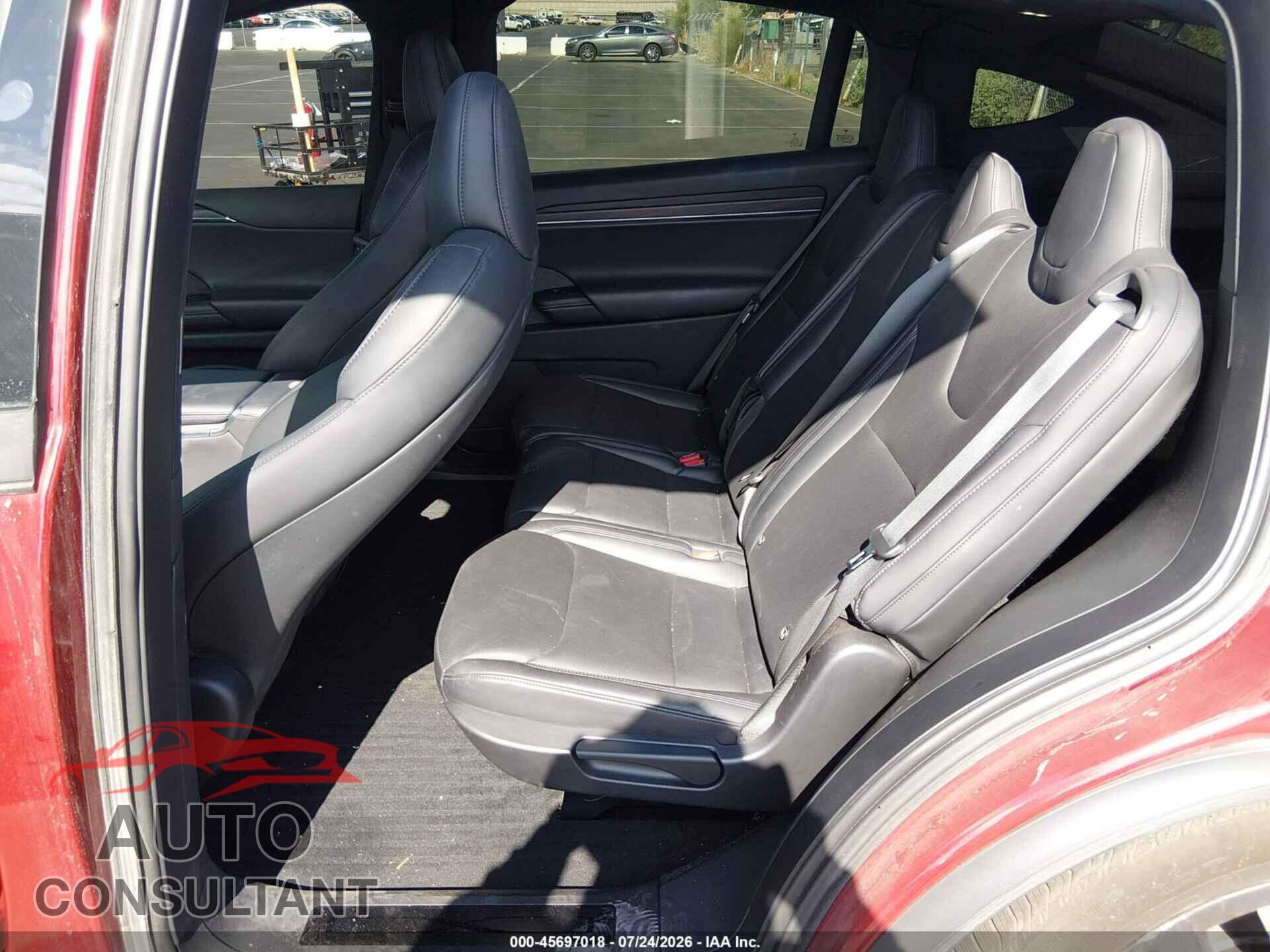 TESLA MODEL X 2023 - 7SAXCDE52PF426689