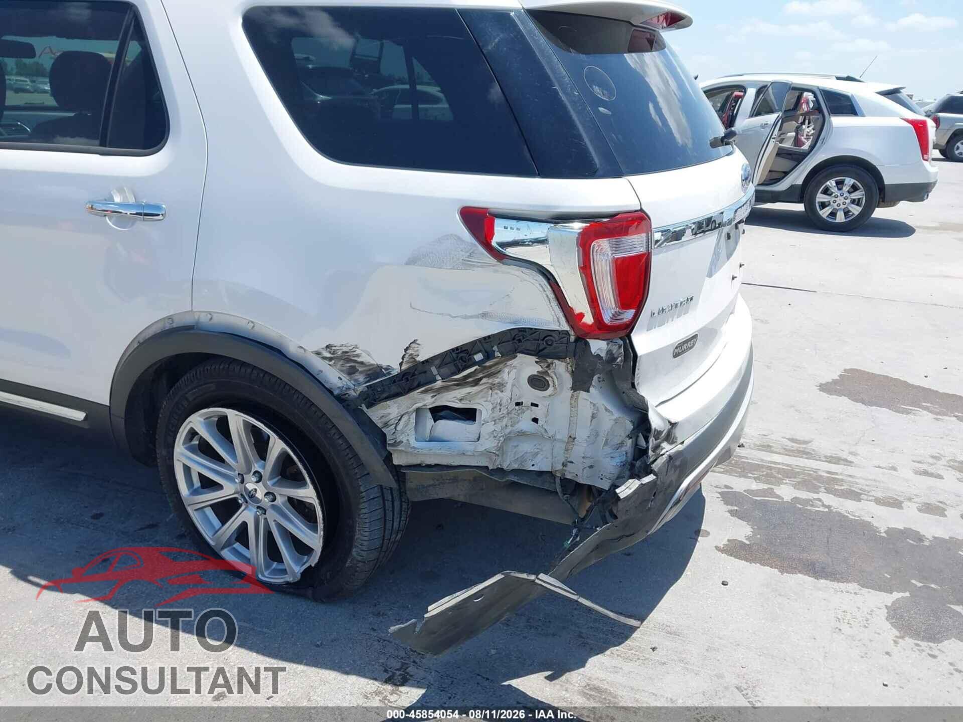 FORD EXPLORER 2017 - 1FM5K7F86HGD02882