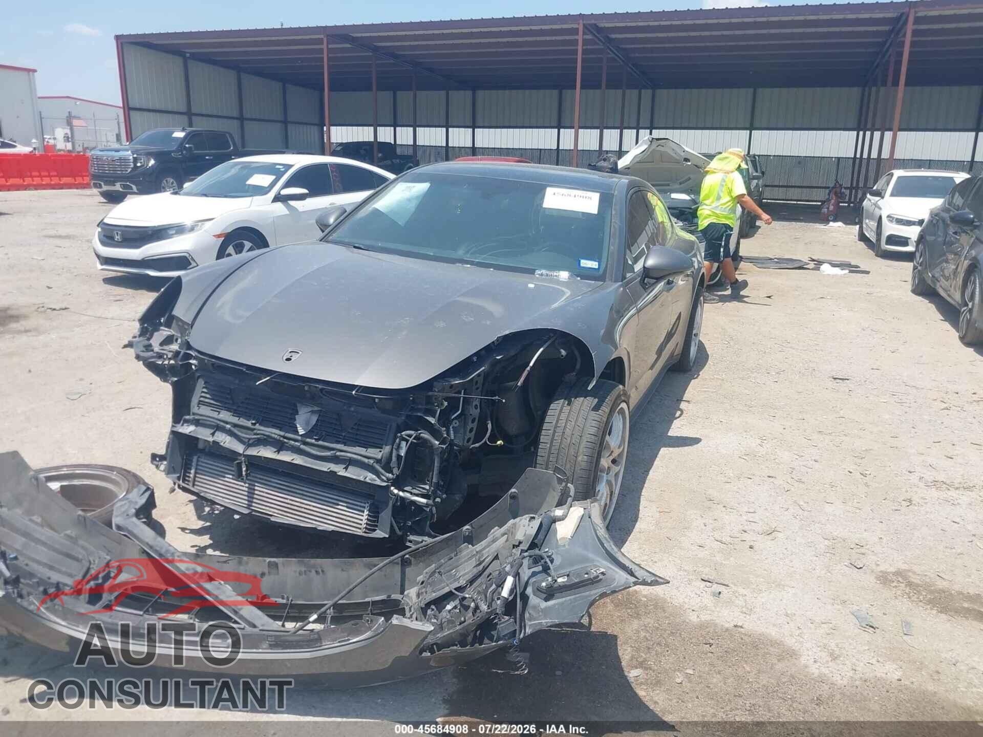 PORSCHE PANAMERA 2017 - WP0AA2A72HL102404
