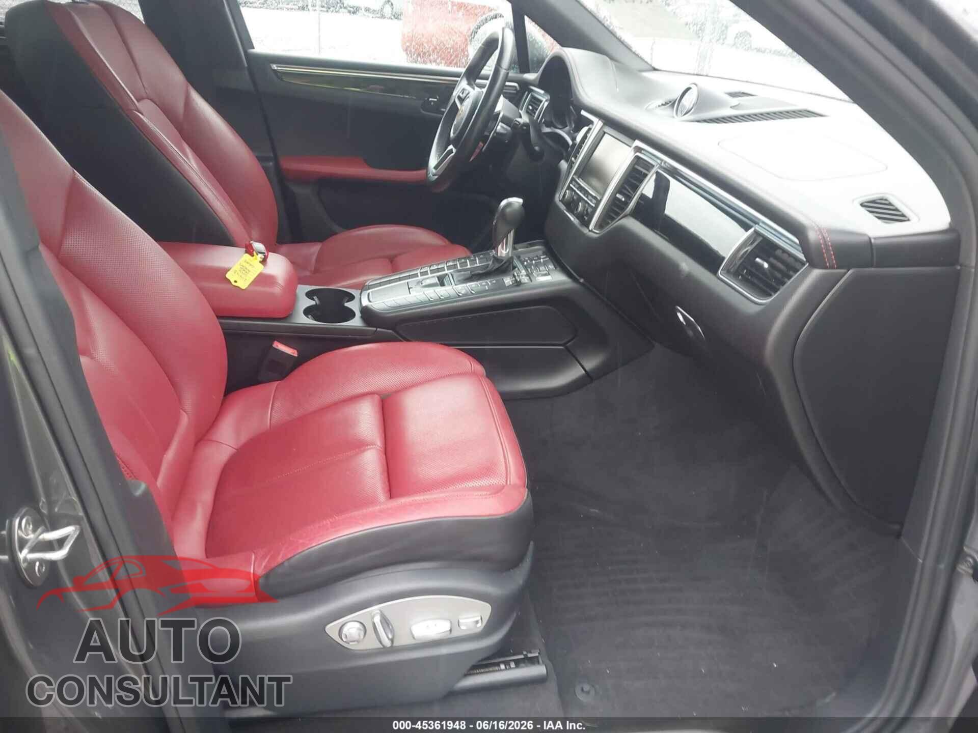 PORSCHE MACAN 2016 - WP1AB2A52GLB58254