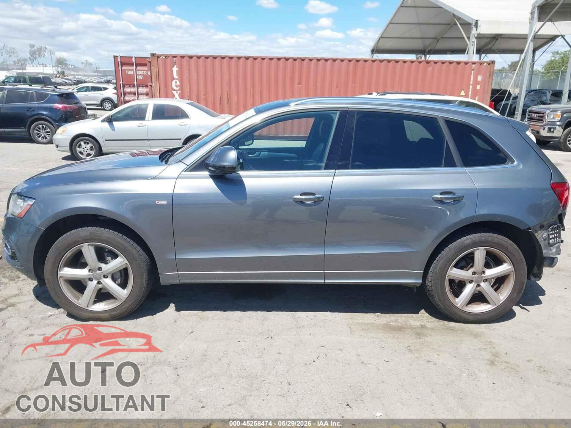 AUDI Q5 2017 - WA1M2AFP9HA043855