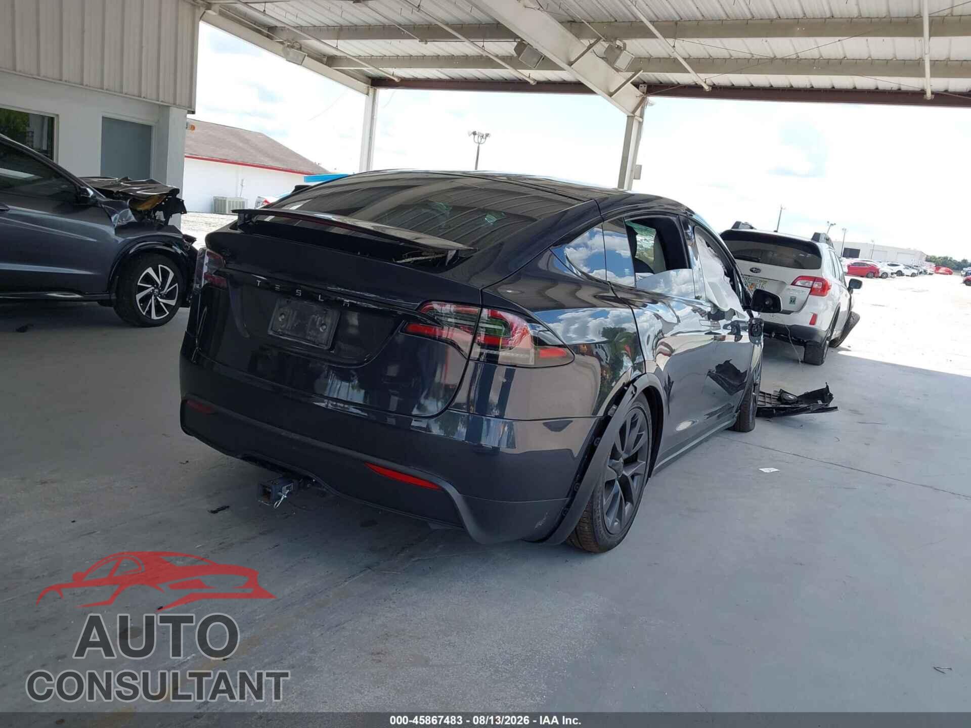TESLA MODEL X 2024 - 7SAXCDE53RF442032