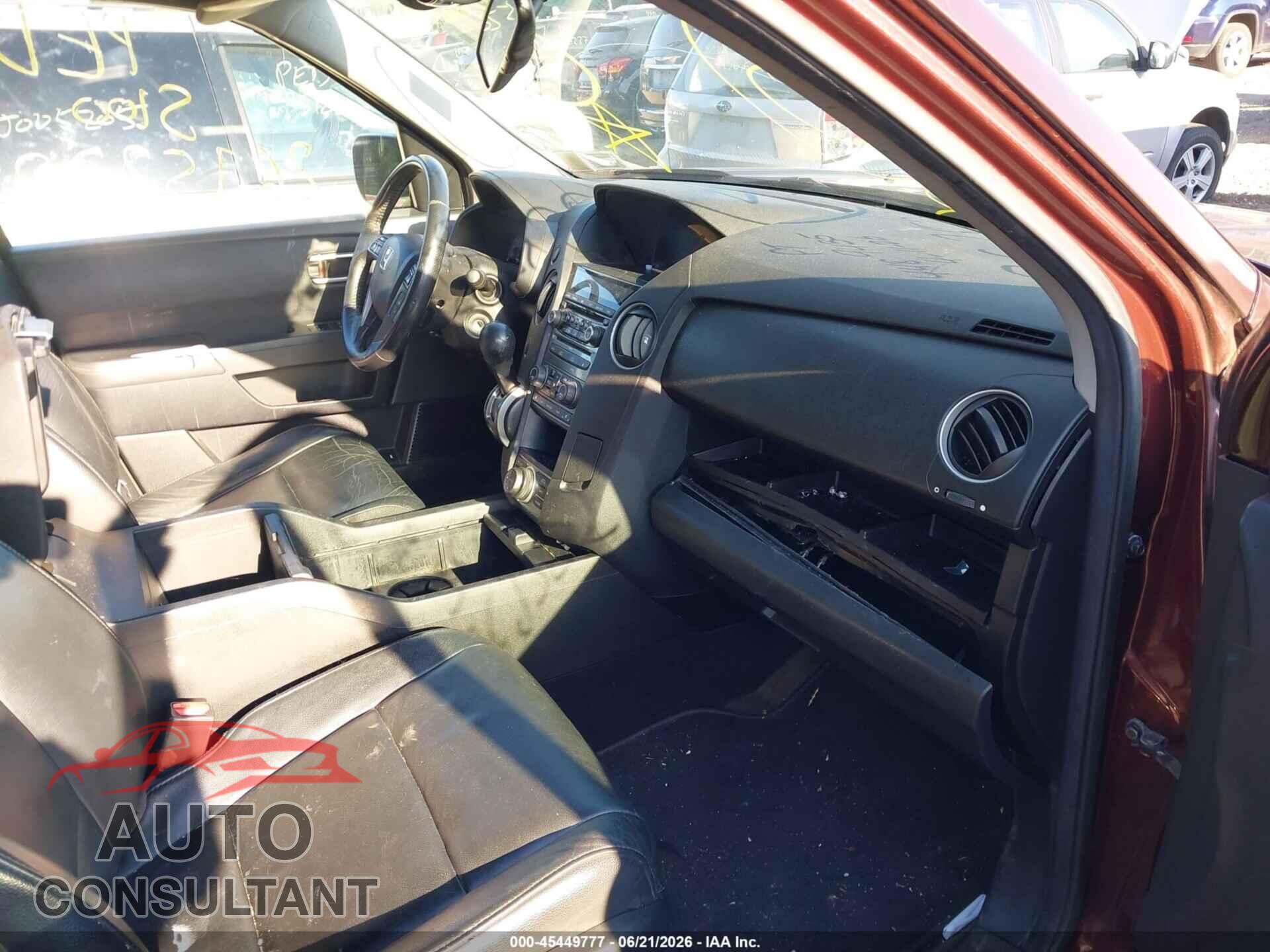 HONDA PILOT 2013 - 5FNYF4H99DB047594