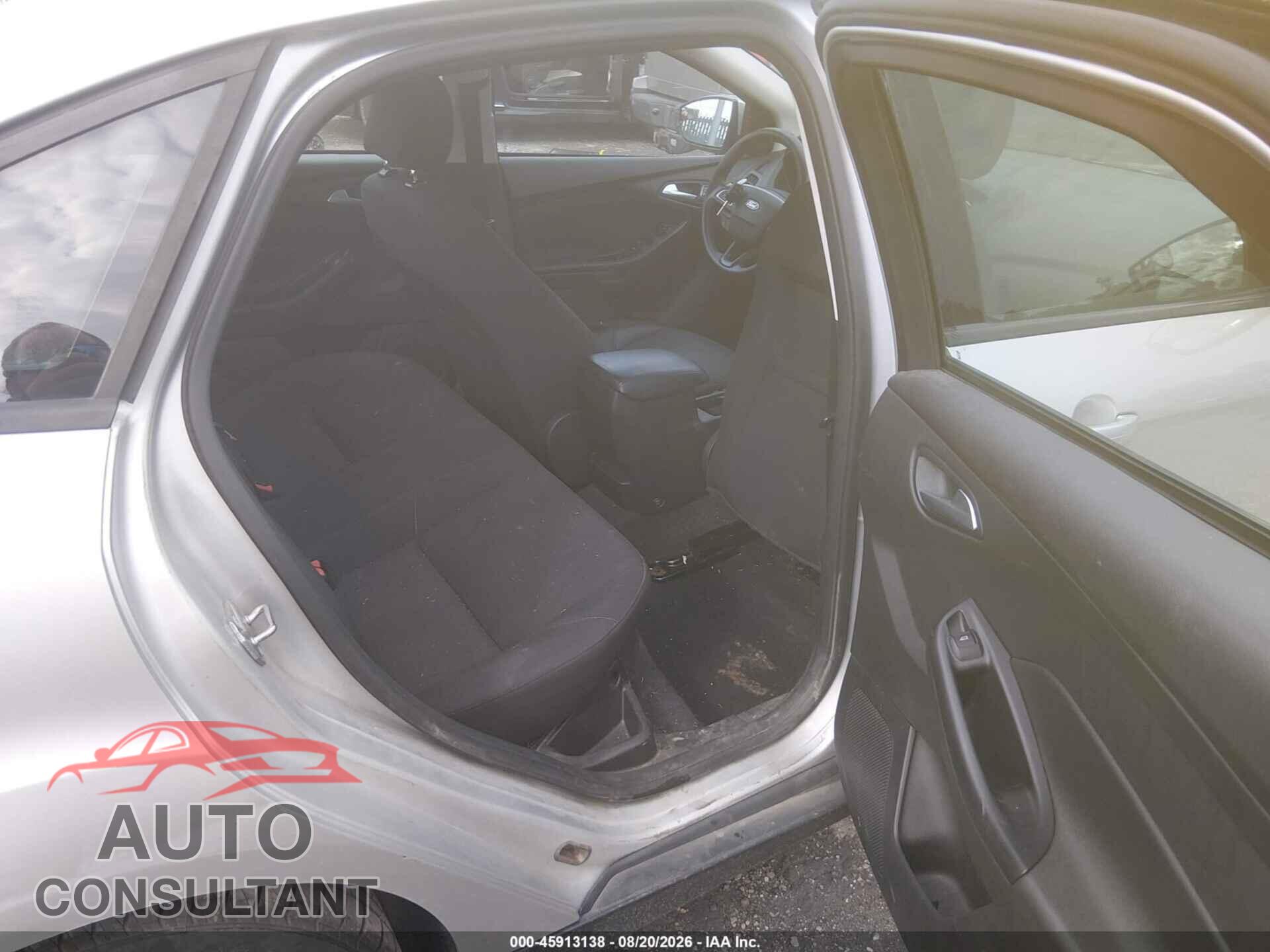 FORD FOCUS 2016 - 1FADP3F20GL320845