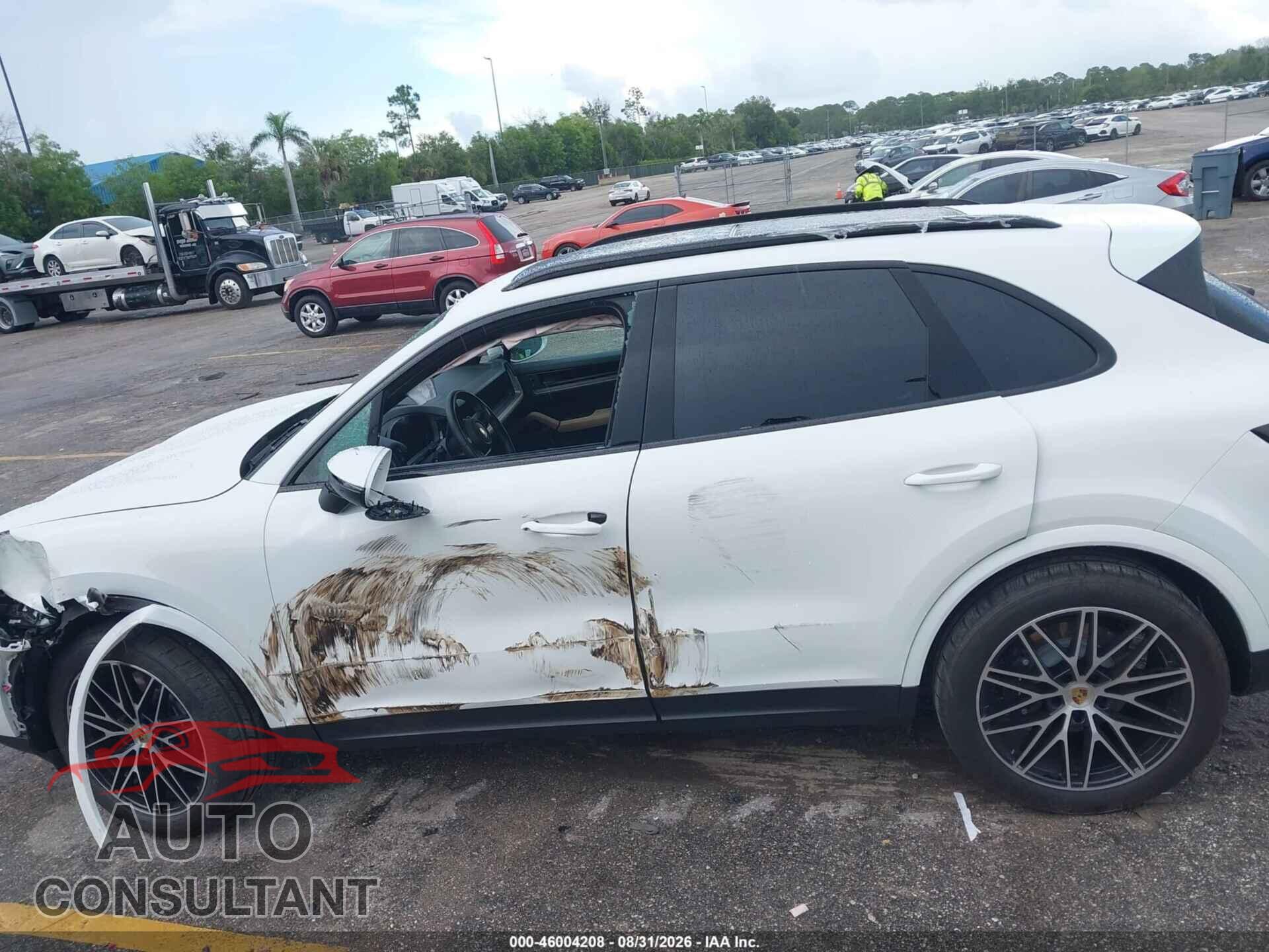 PORSCHE CAYENNE 2024 - WP1AA2AY8RDA03640