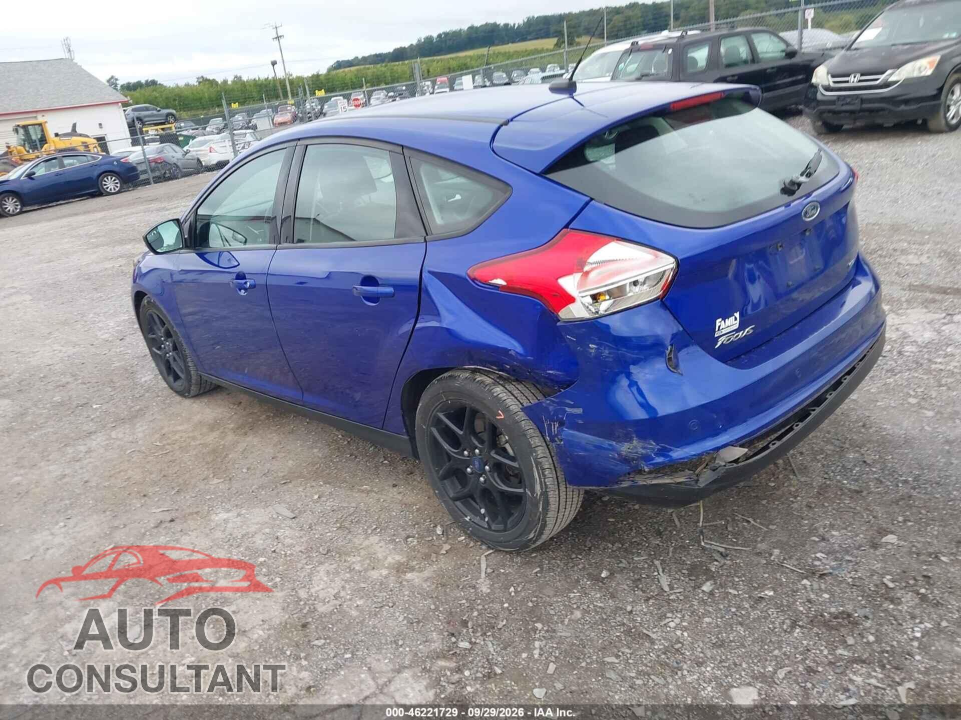 FORD FOCUS 2015 - 1FADP3K23FL279471
