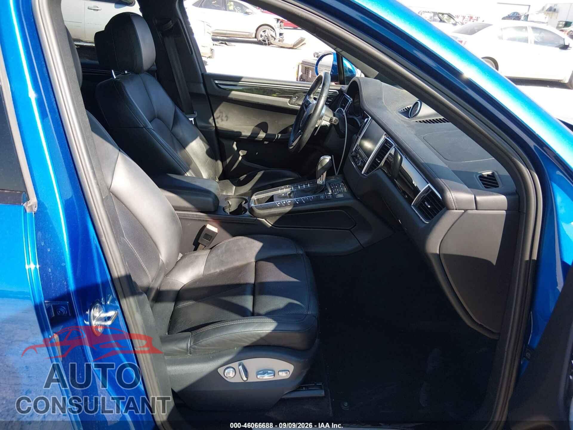 PORSCHE MACAN 2017 - WP1AB2A53HLB11672