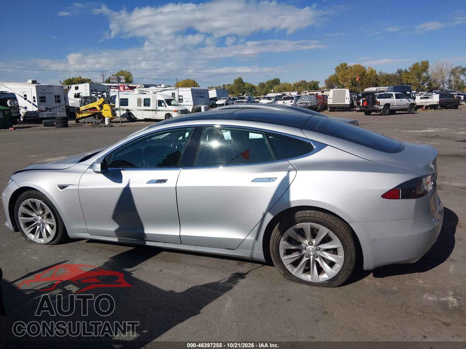 TESLA MODEL S 2016 - 5YJSA1E26GF162507