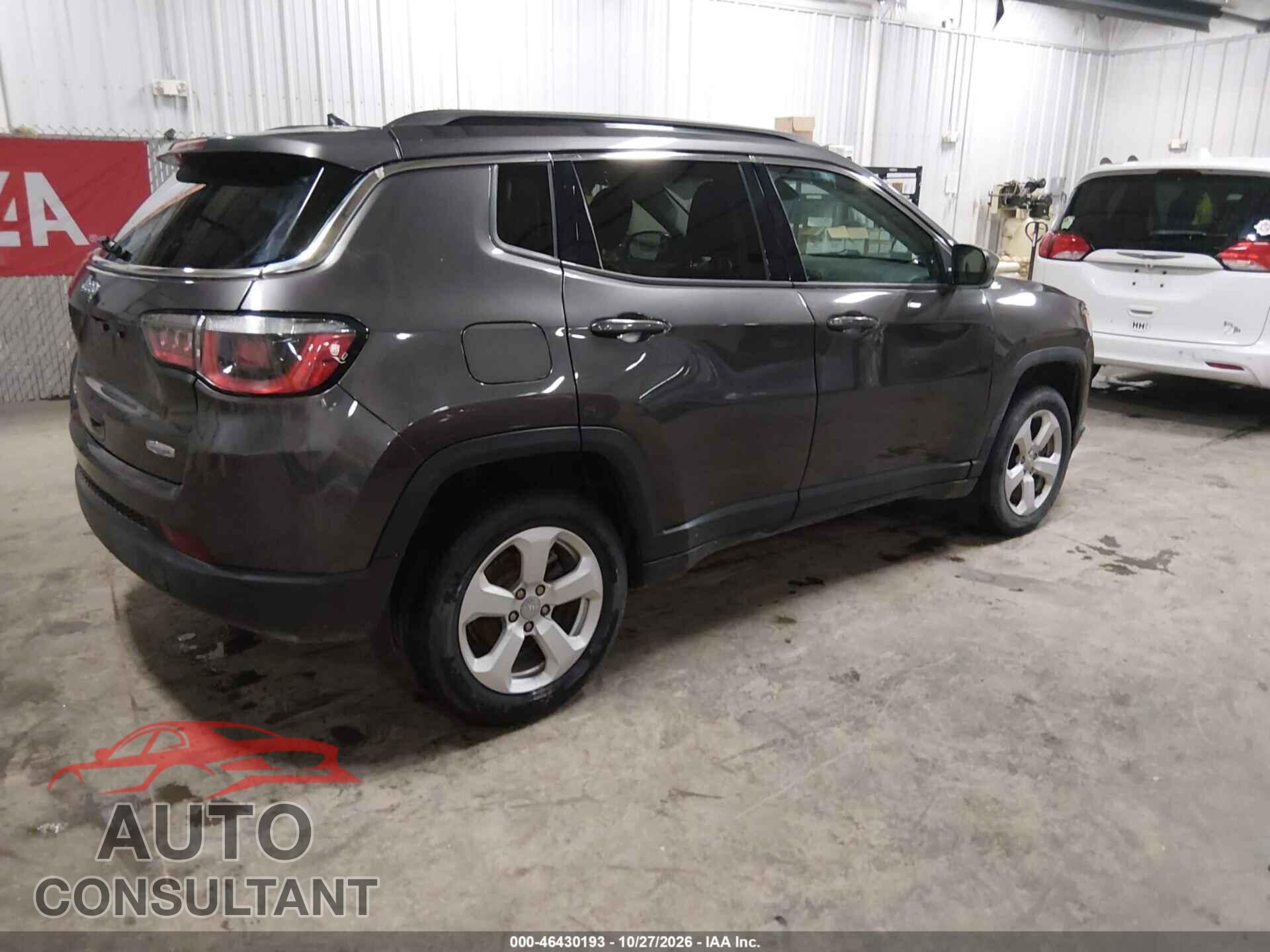 JEEP COMPASS 2018 - 3C4NJDBB3JT435530