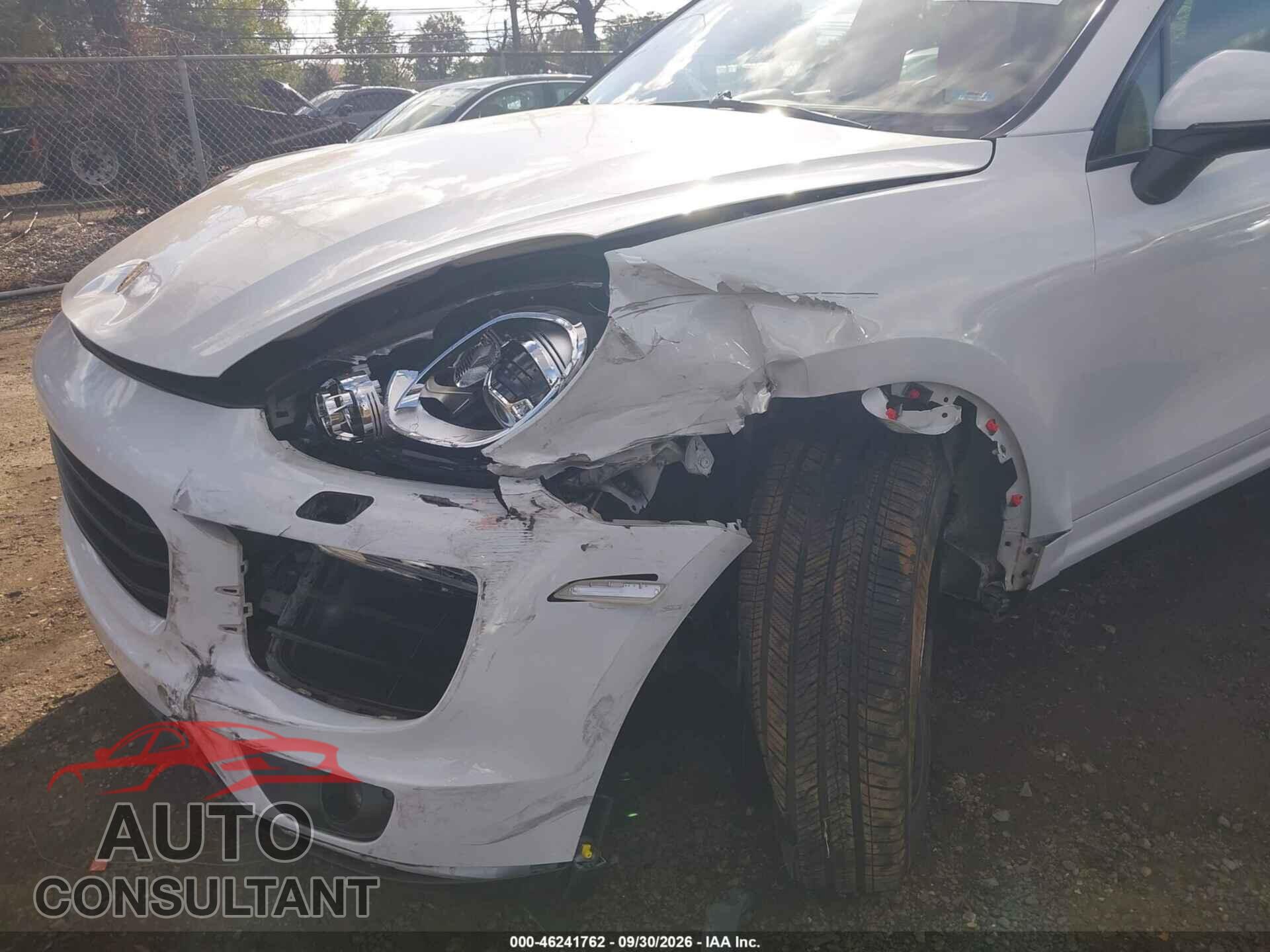 PORSCHE CAYENNE 2017 - WP1AA2A28HKA83561