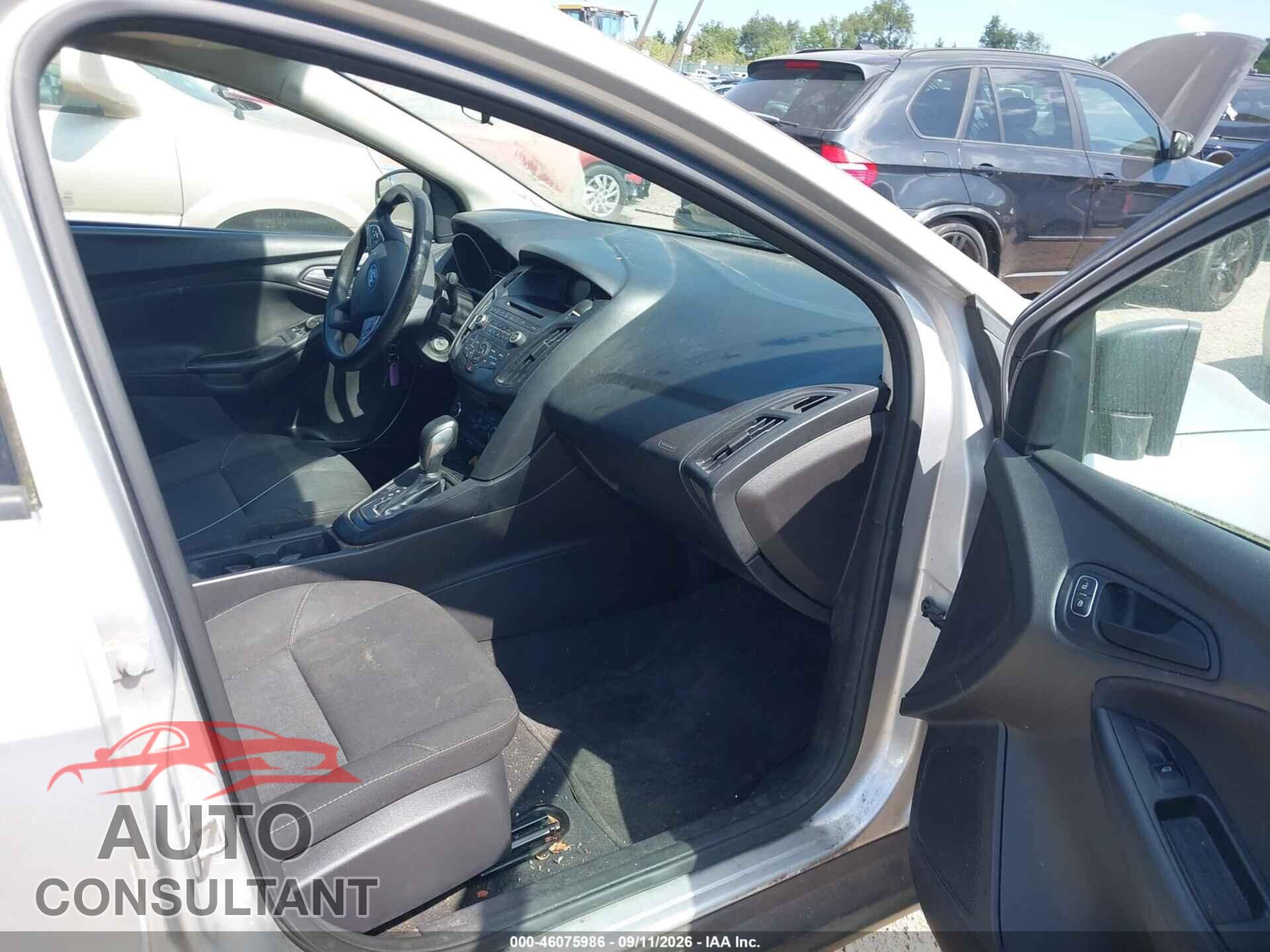 FORD FOCUS 2016 - 1FADP3E24GL257248