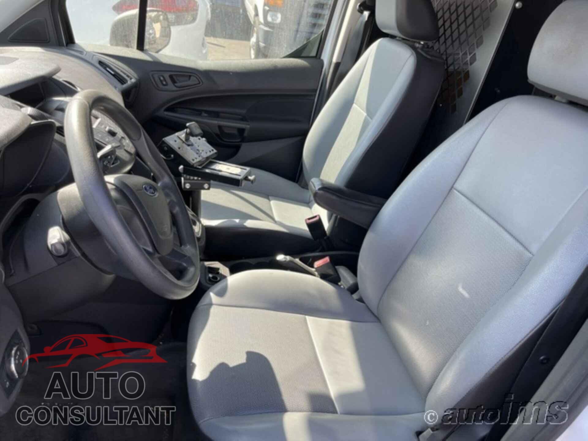FORD TRANSIT CONNECT 2016 - NM0LS7E79G1282470