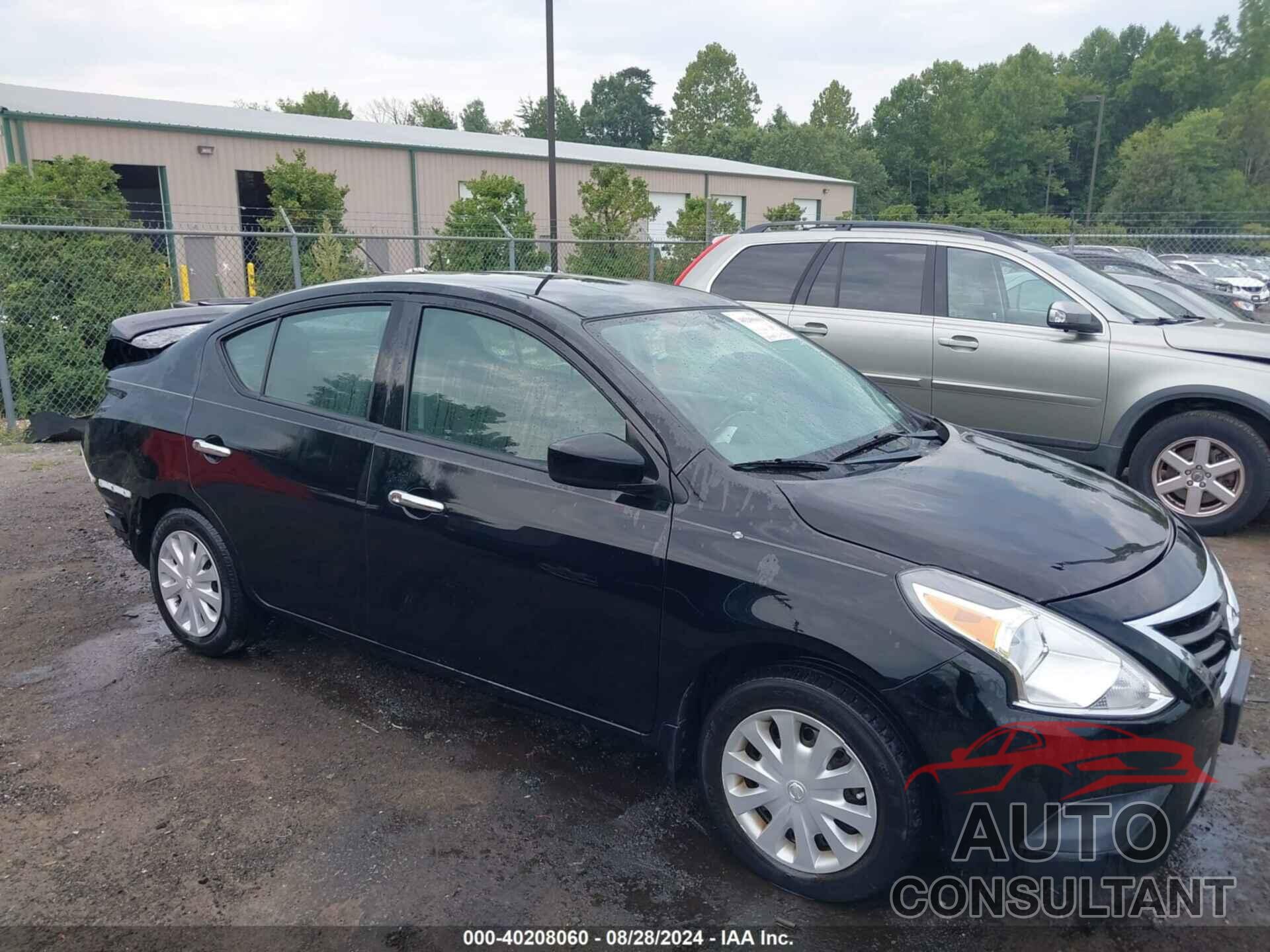 NISSAN VERSA 2018 - 3N1CN7AP7JL819324