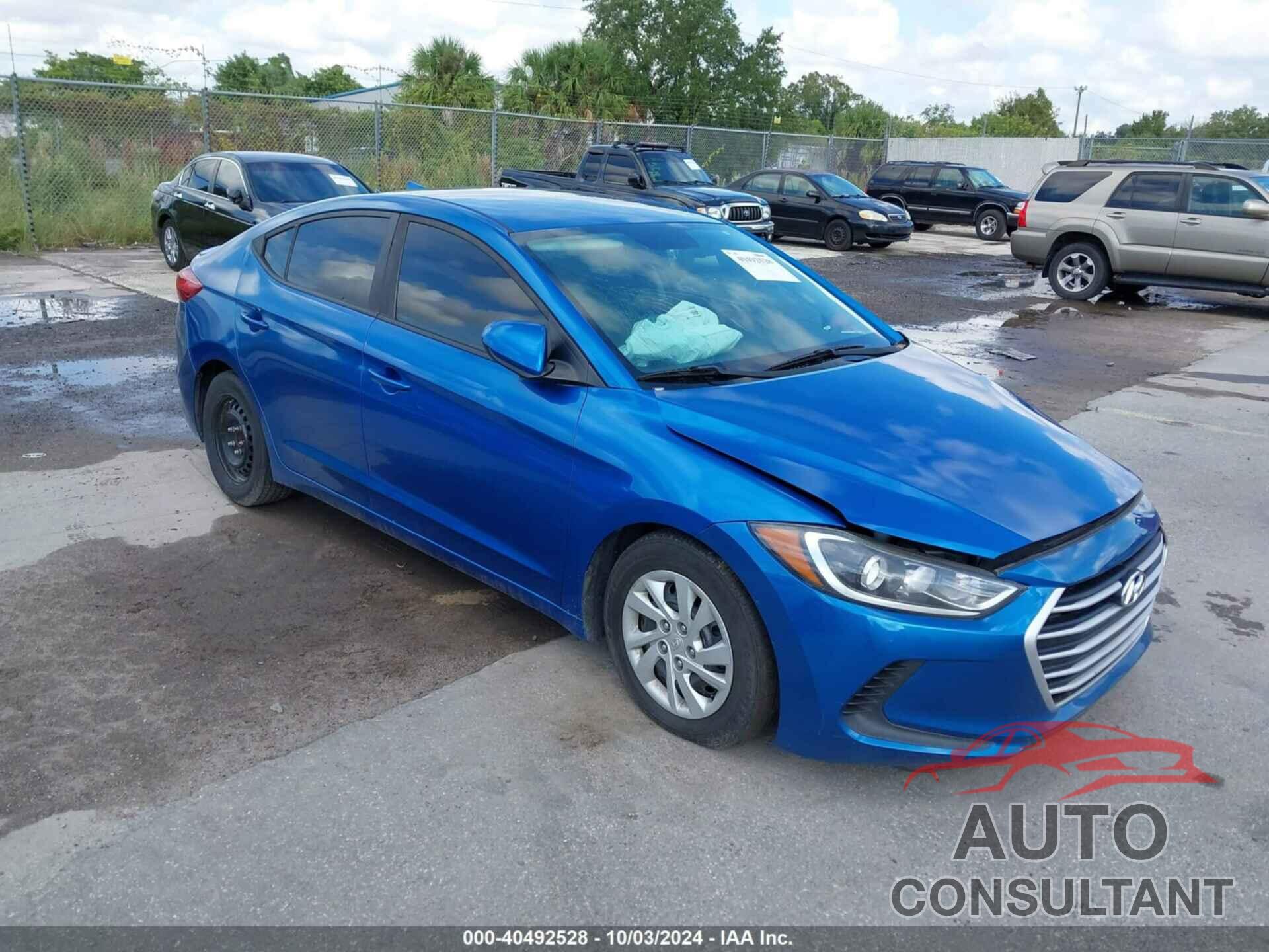 HYUNDAI ELANTRA 2017 - 5NPD74LF7HH211179