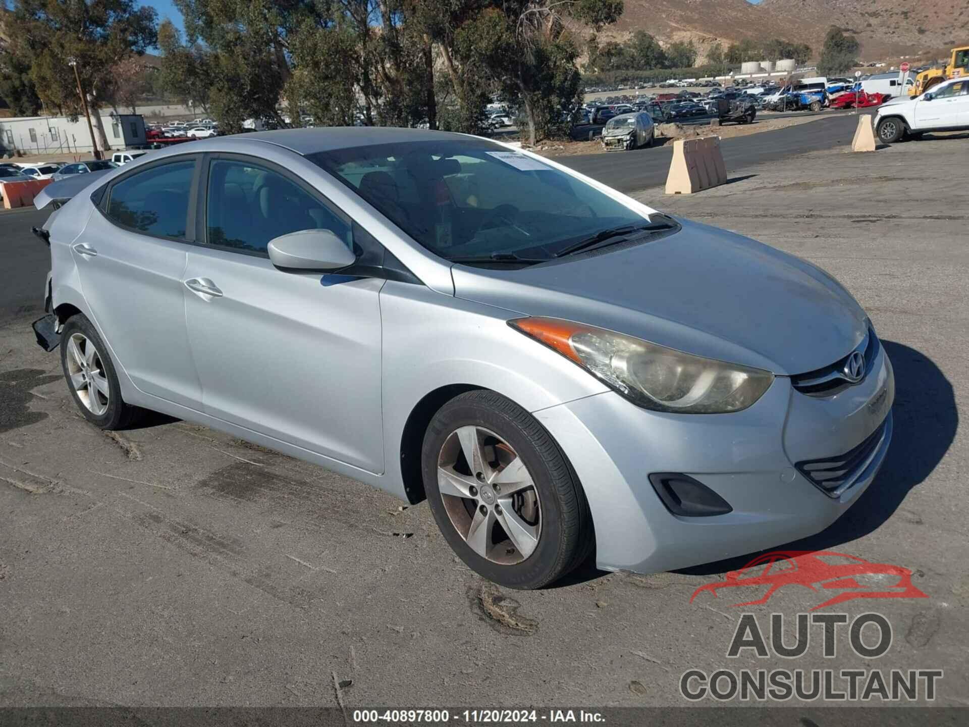 HYUNDAI ELANTRA 2013 - 5NPDH4AE5DH453809
