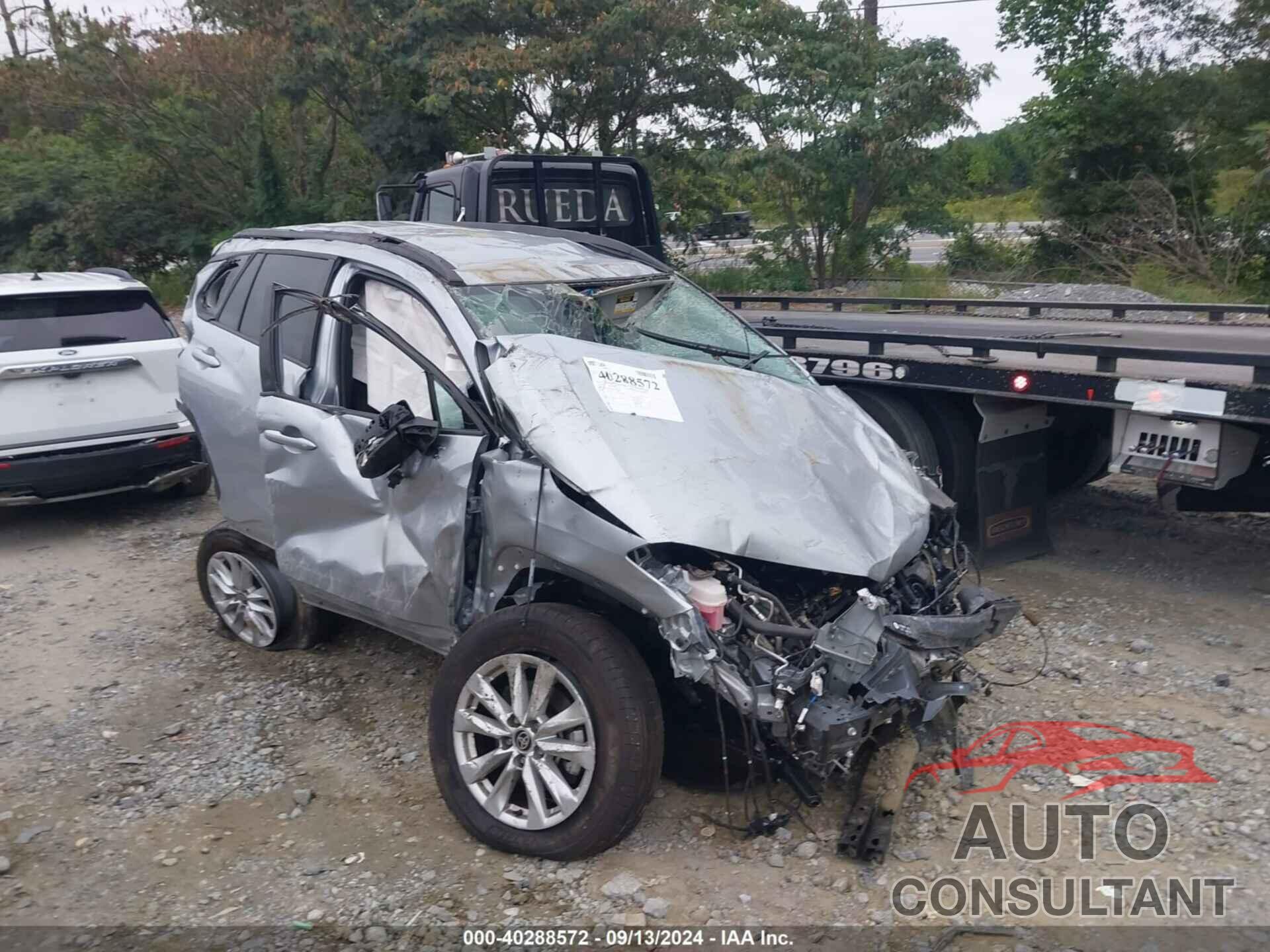 TOYOTA COROLLA CROSS 2023 - 7MUCAAAG8PV051349
