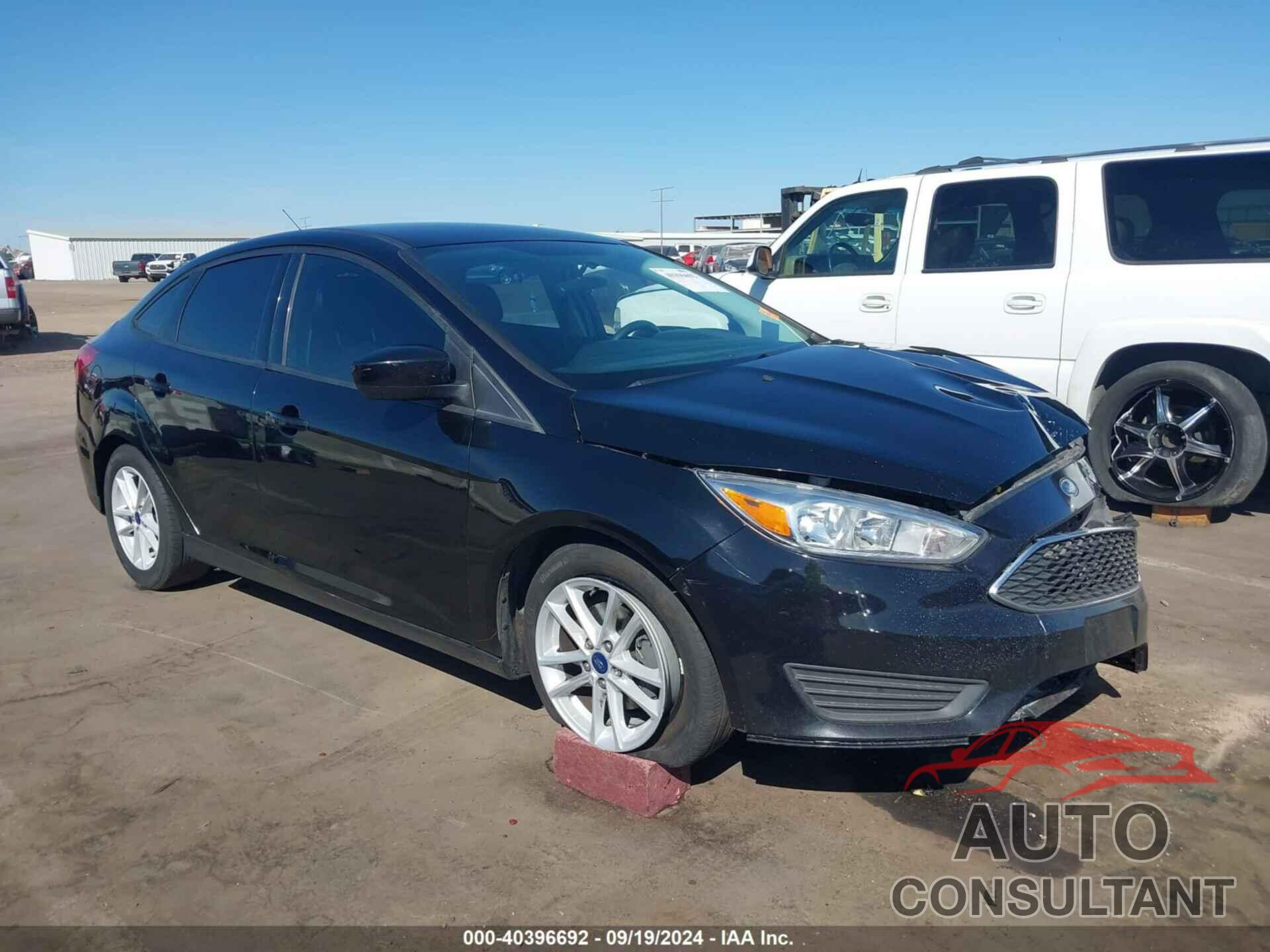 FORD FOCUS 2018 - 1FADP3F29JL278747