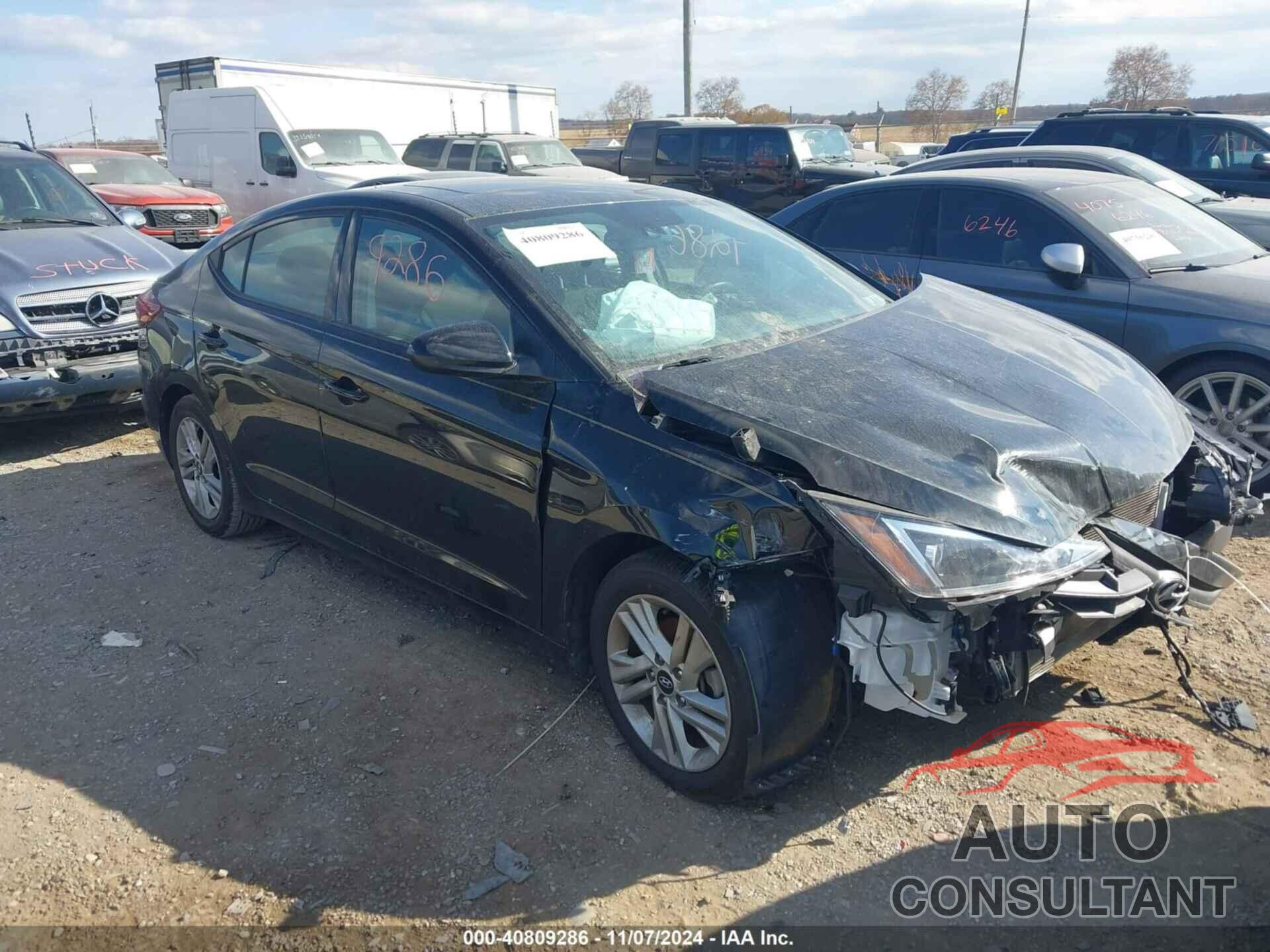 HYUNDAI ELANTRA 2020 - 5NPD84LF3LH620673