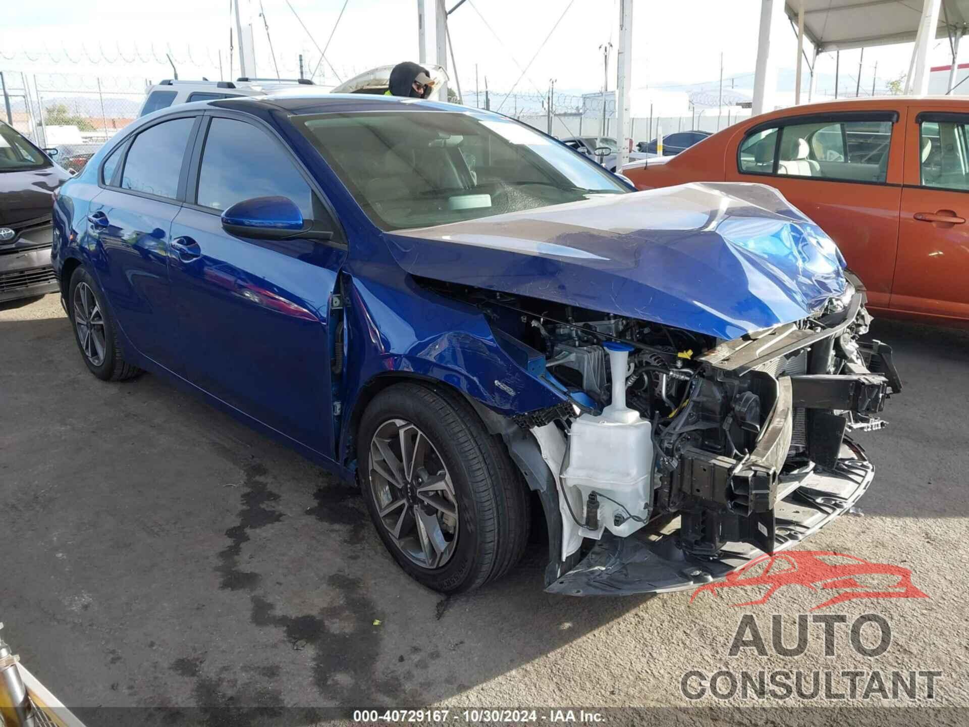 KIA FORTE 2023 - 3KPF24AD8PE650385