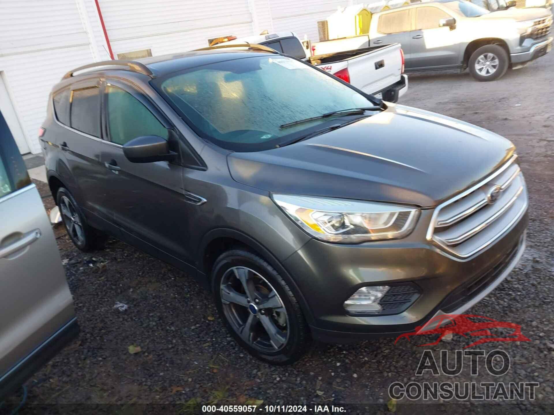 FORD ESCAPE 2018 - 1FMCU9HD8JUC54901