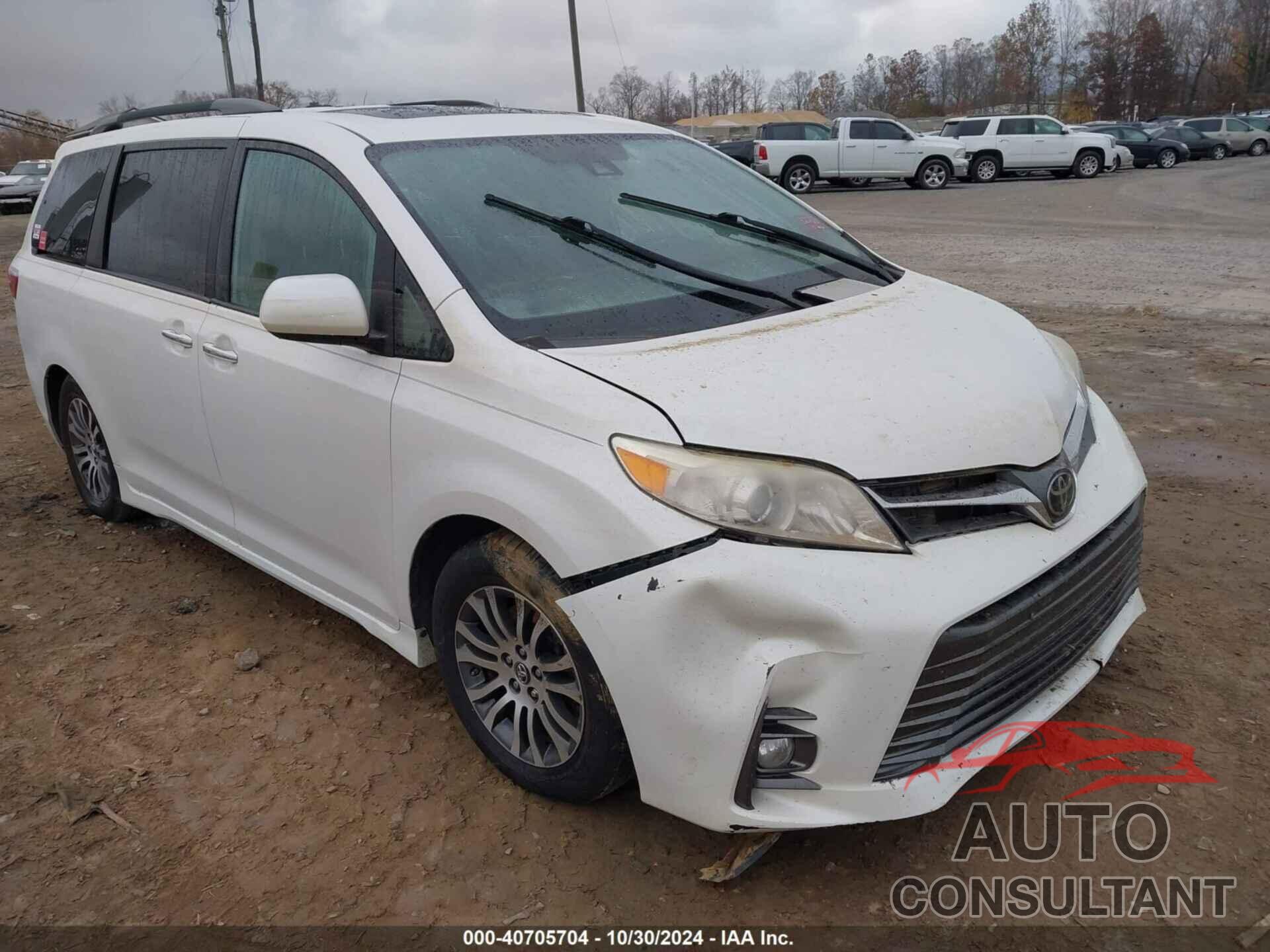 TOYOTA SIENNA 2019 - 5TDYZ3DC9KS972744