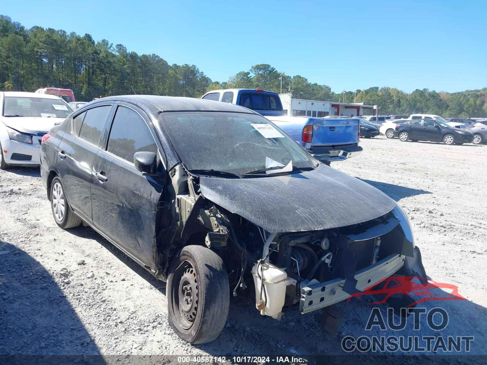 NISSAN VERSA 2017 - 3N1CN7APXHL820820