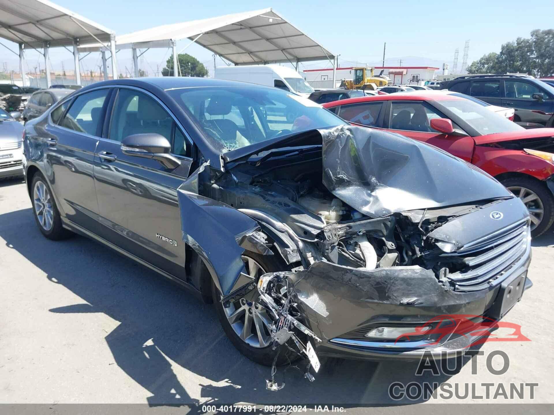 FORD FUSION HYBRID 2017 - 3FA6P0LU4HR319598