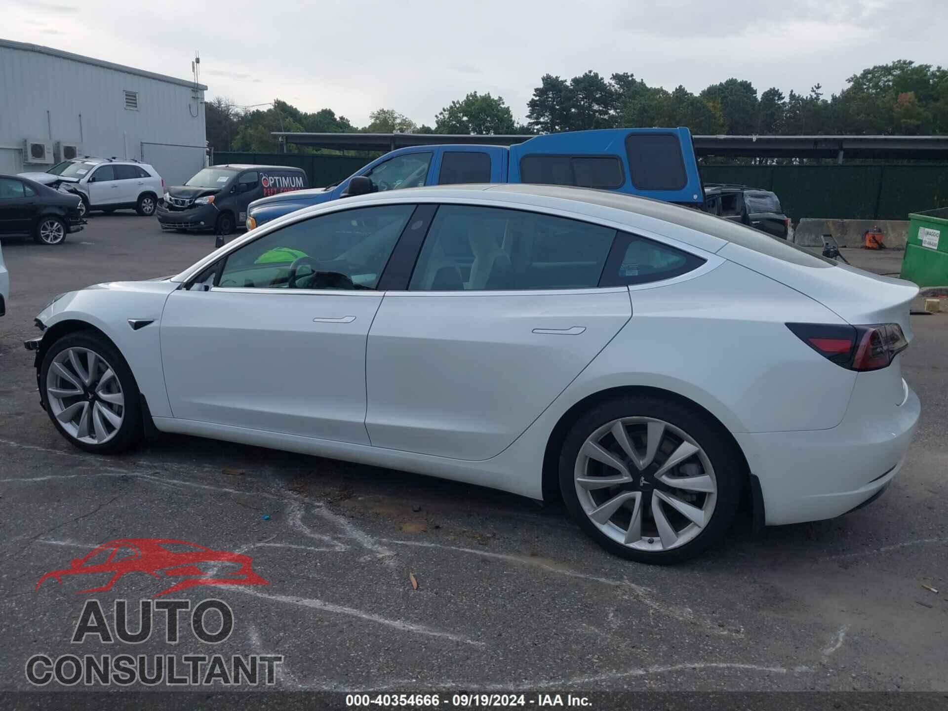 TESLA MODEL 3 2018 - 5YJ3E1EB5JF101231