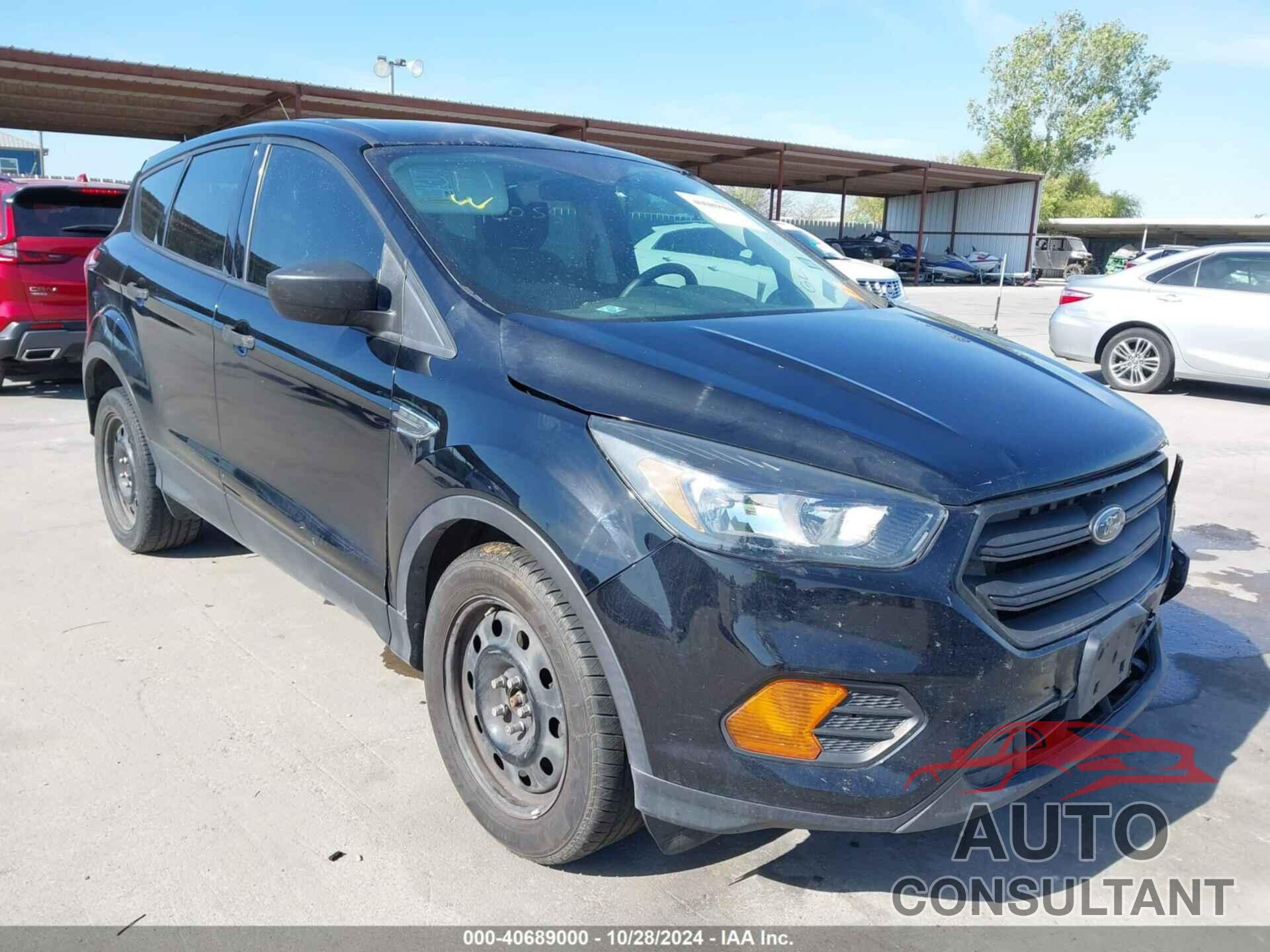 FORD ESCAPE 2018 - 1FMCU0F72JUC33888