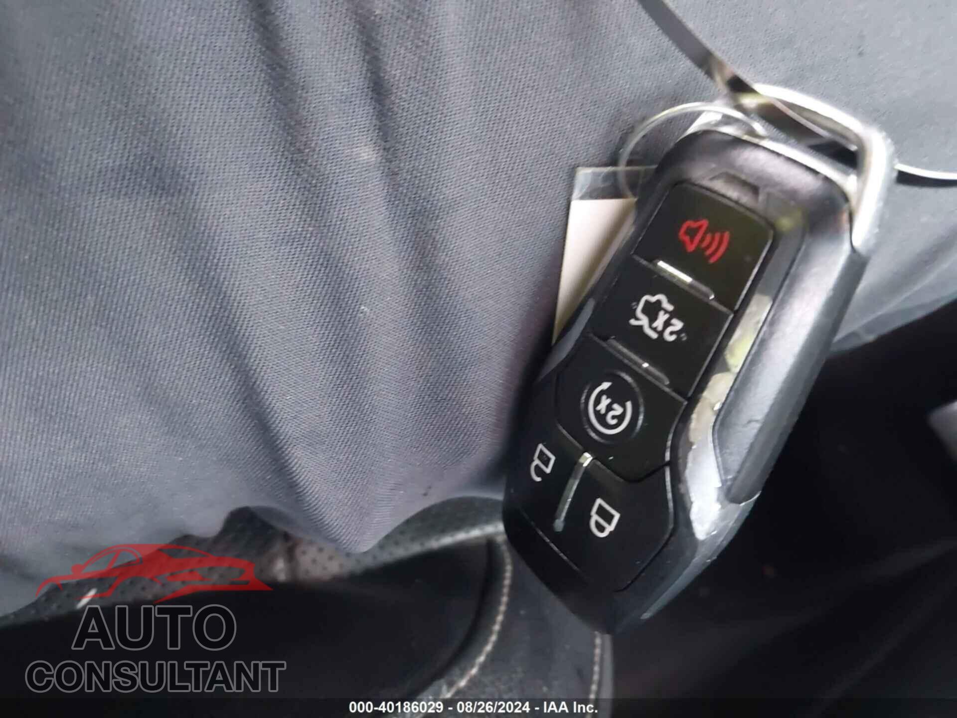 FORD MUSTANG 2016 - 1FA6P8TH8G5262096