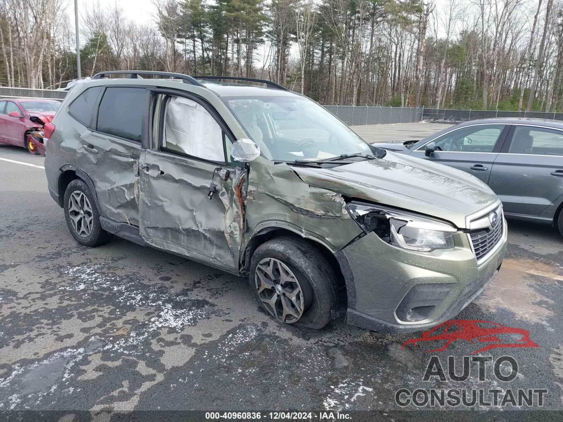 SUBARU FORESTER 2019 - JF2SKAEC8KH460895