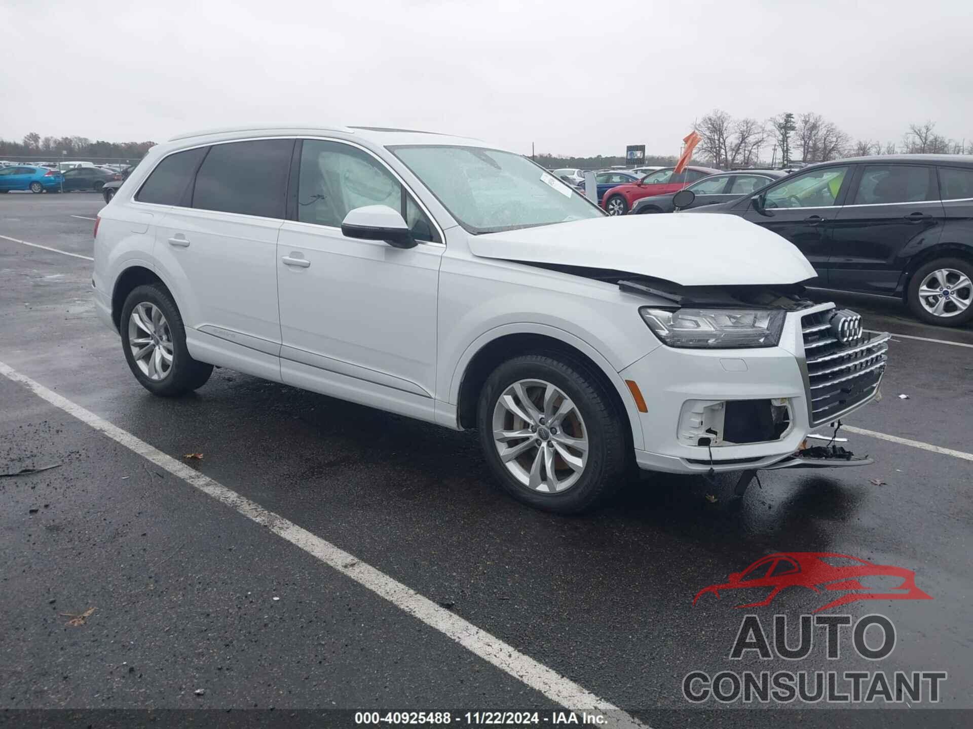 AUDI Q7 2018 - WA1LAAF72JD047071