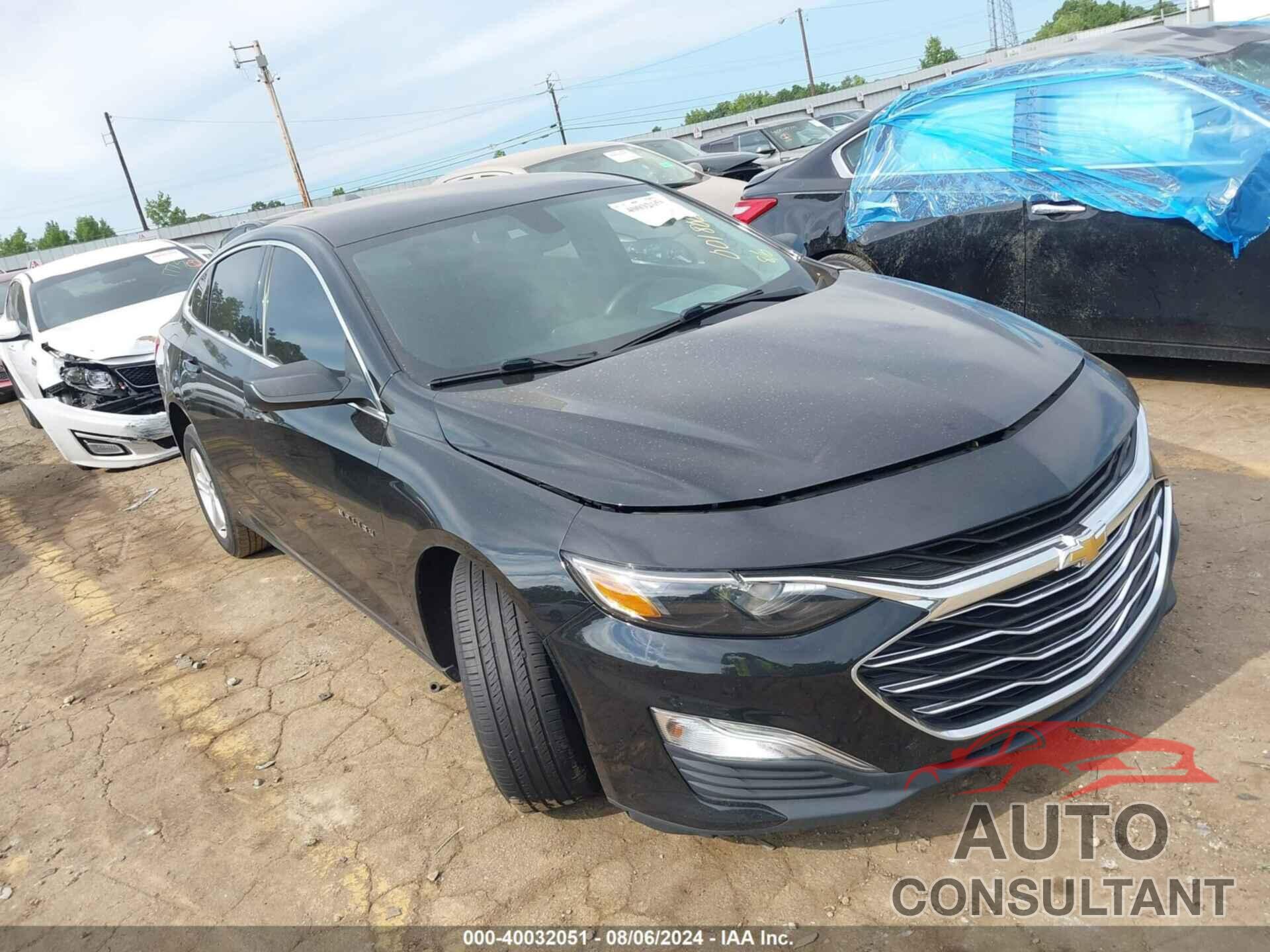 CHEVROLET MALIBU 2020 - 1G1ZB5ST3LF001806