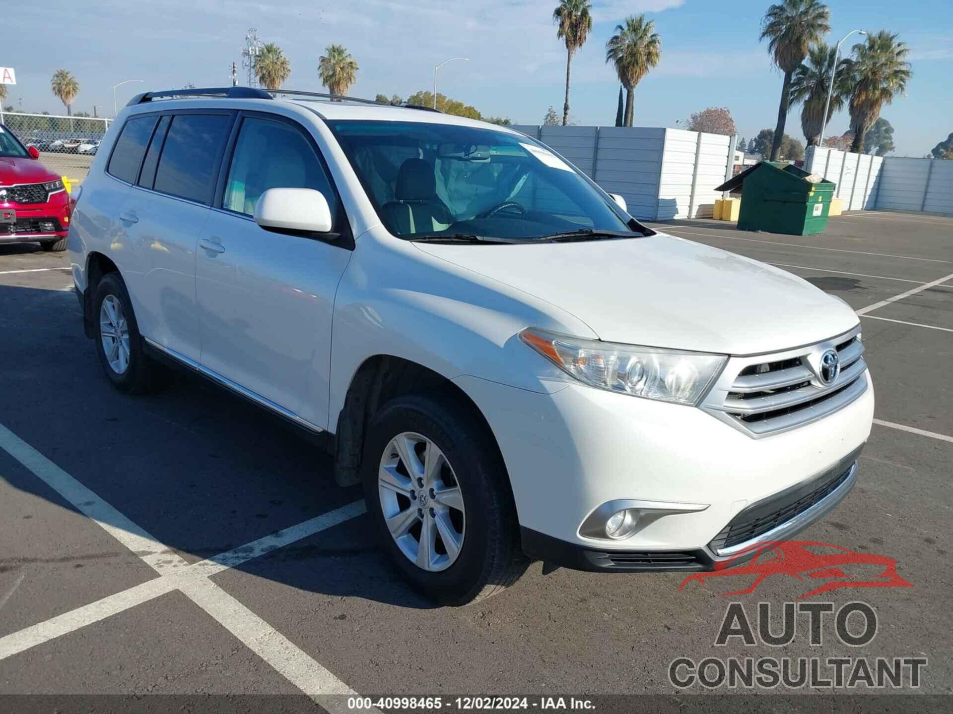 TOYOTA HIGHLANDER 2011 - 5TDBK3EH0BS062551