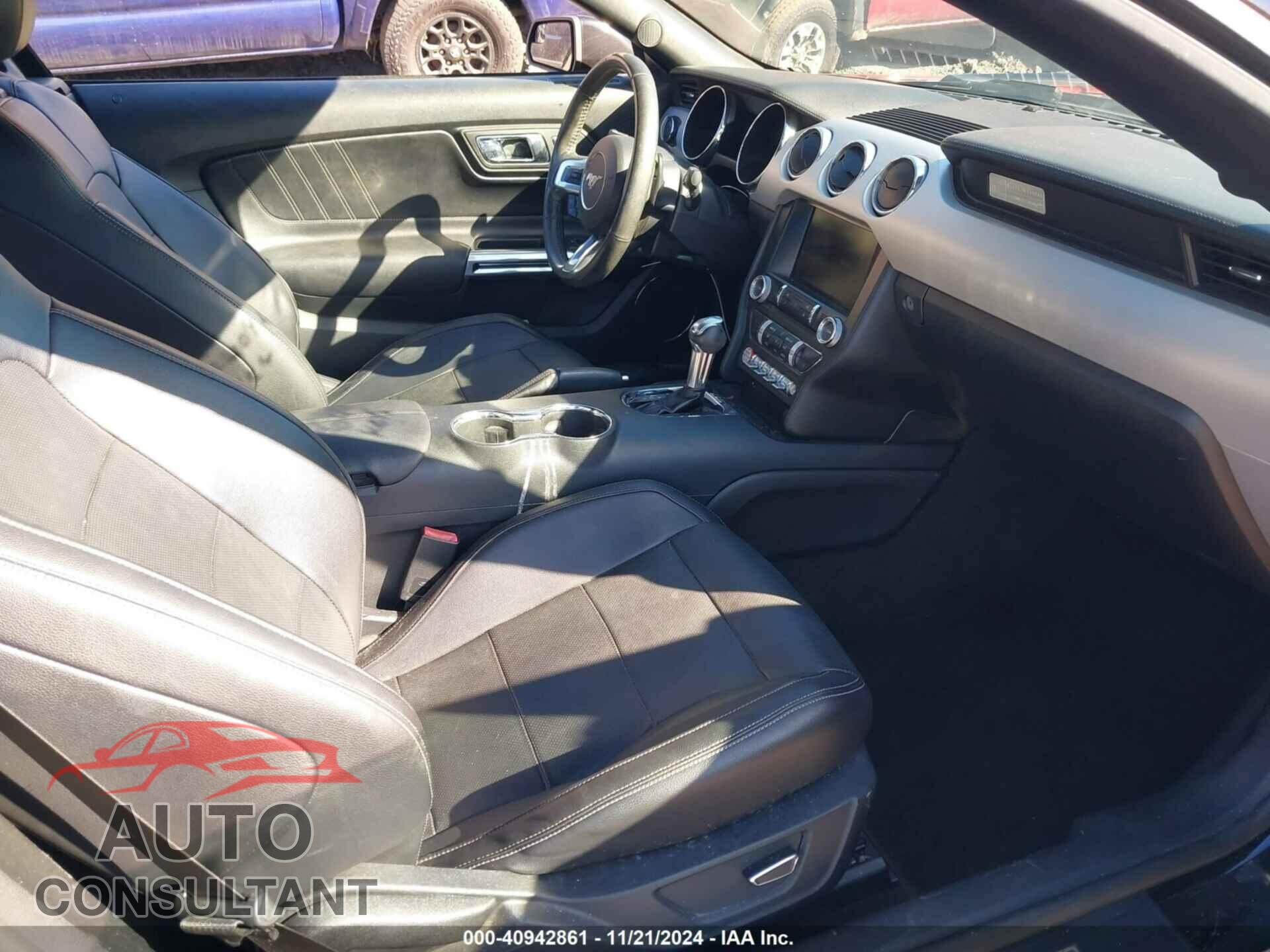 FORD MUSTANG 2015 - 1FATP8UH3F5426595