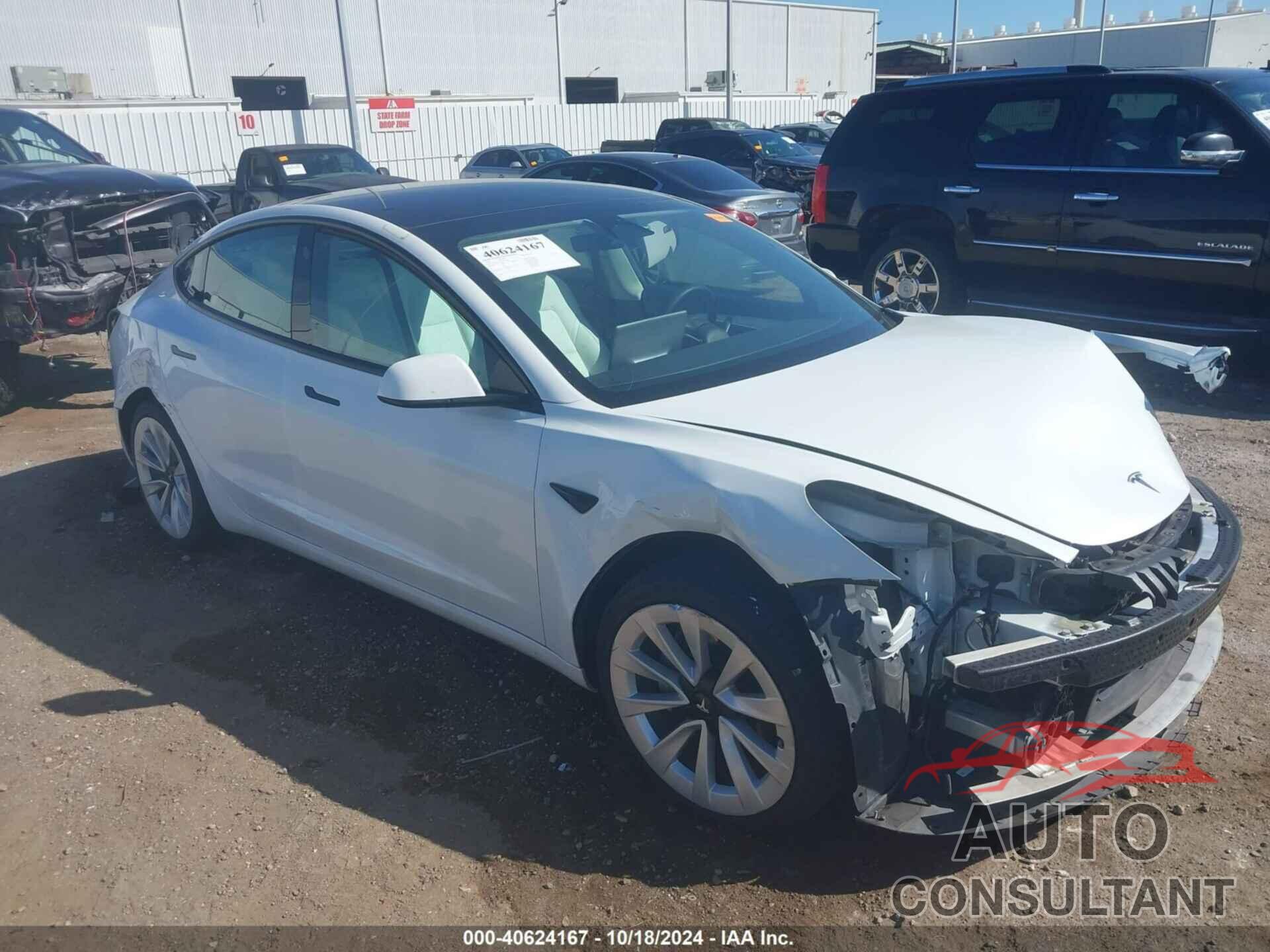 TESLA MODEL 3 2022 - 5YJ3E1EB2NF259015