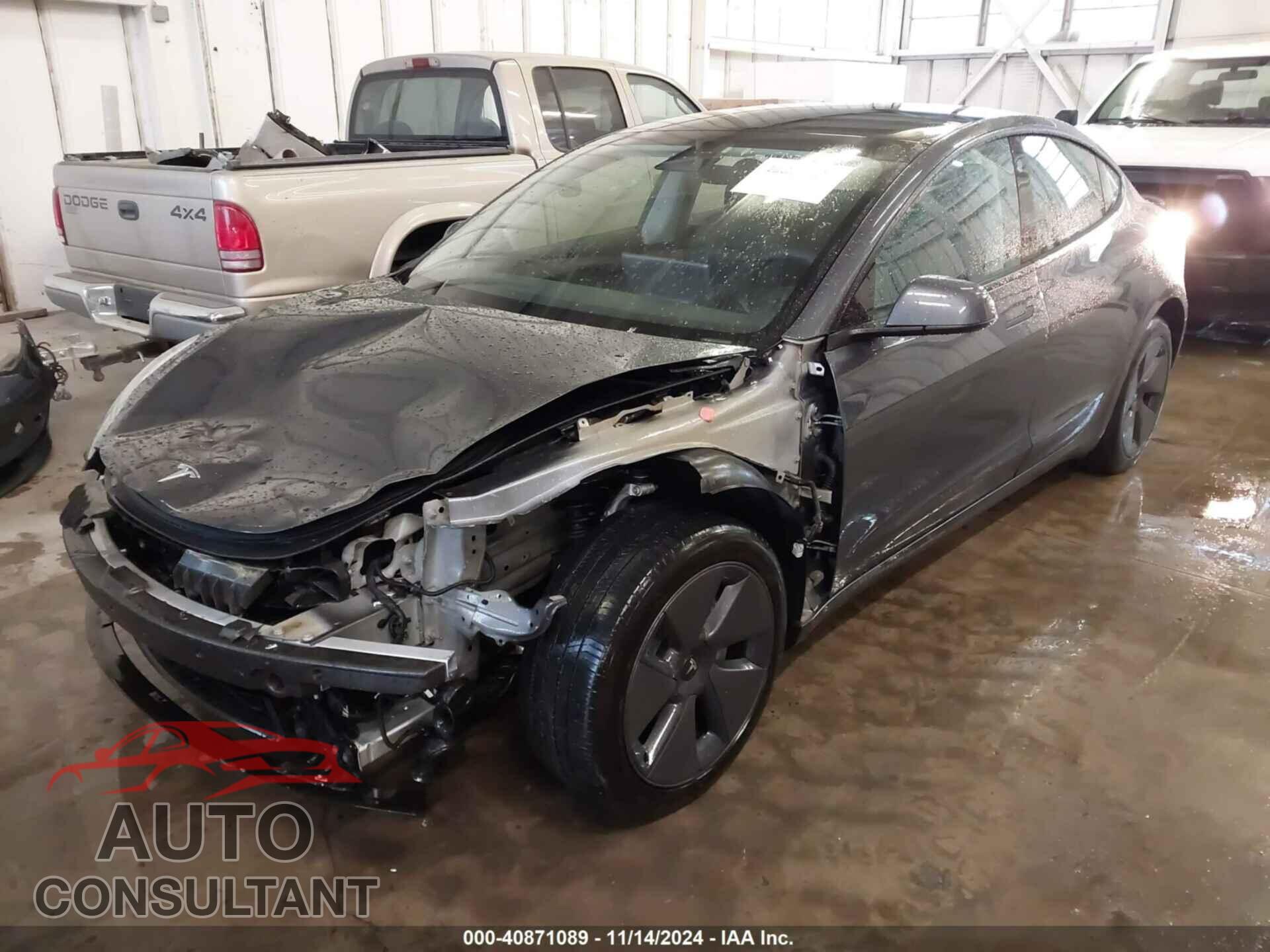 TESLA MODEL 3 2023 - 5YJ3E1EA0PF698028
