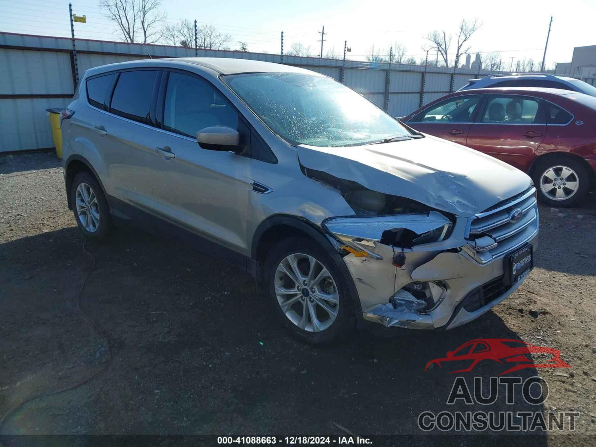 FORD ESCAPE 2017 - 1FMCU9G94HUB20264