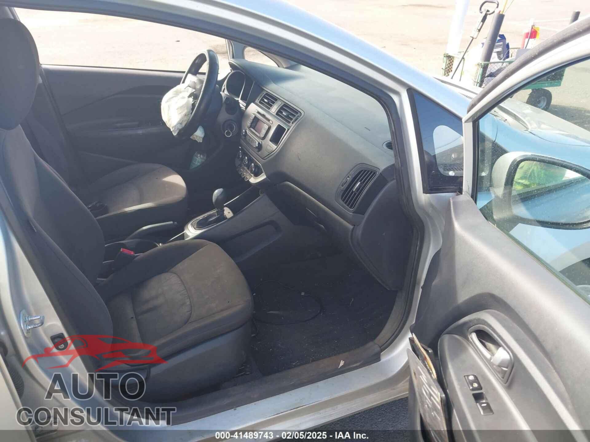 KIA RIO5 2012 - KNADM5A34C6067453