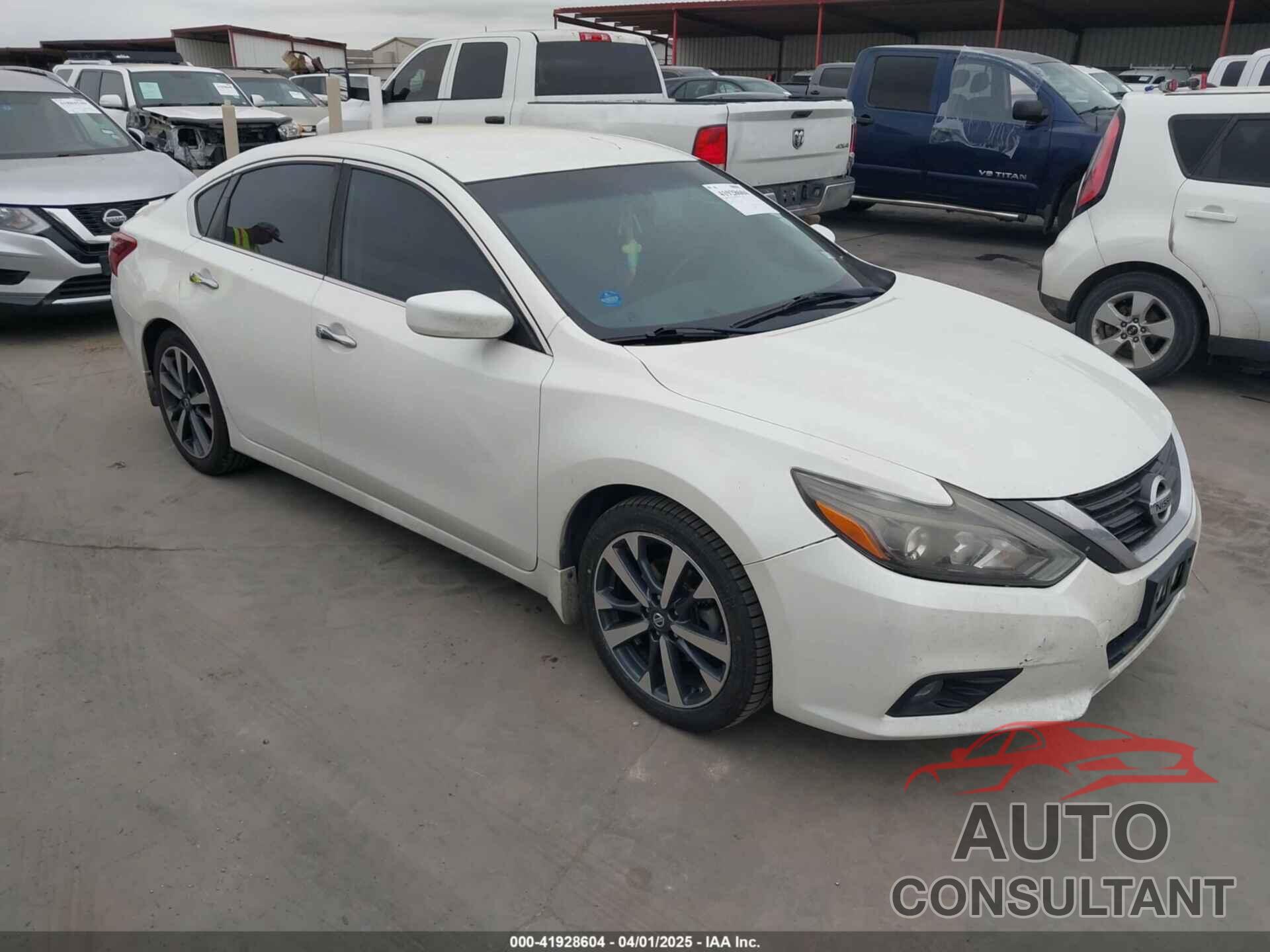 NISSAN ALTIMA 2017 - 1N4AL3APXHC110496