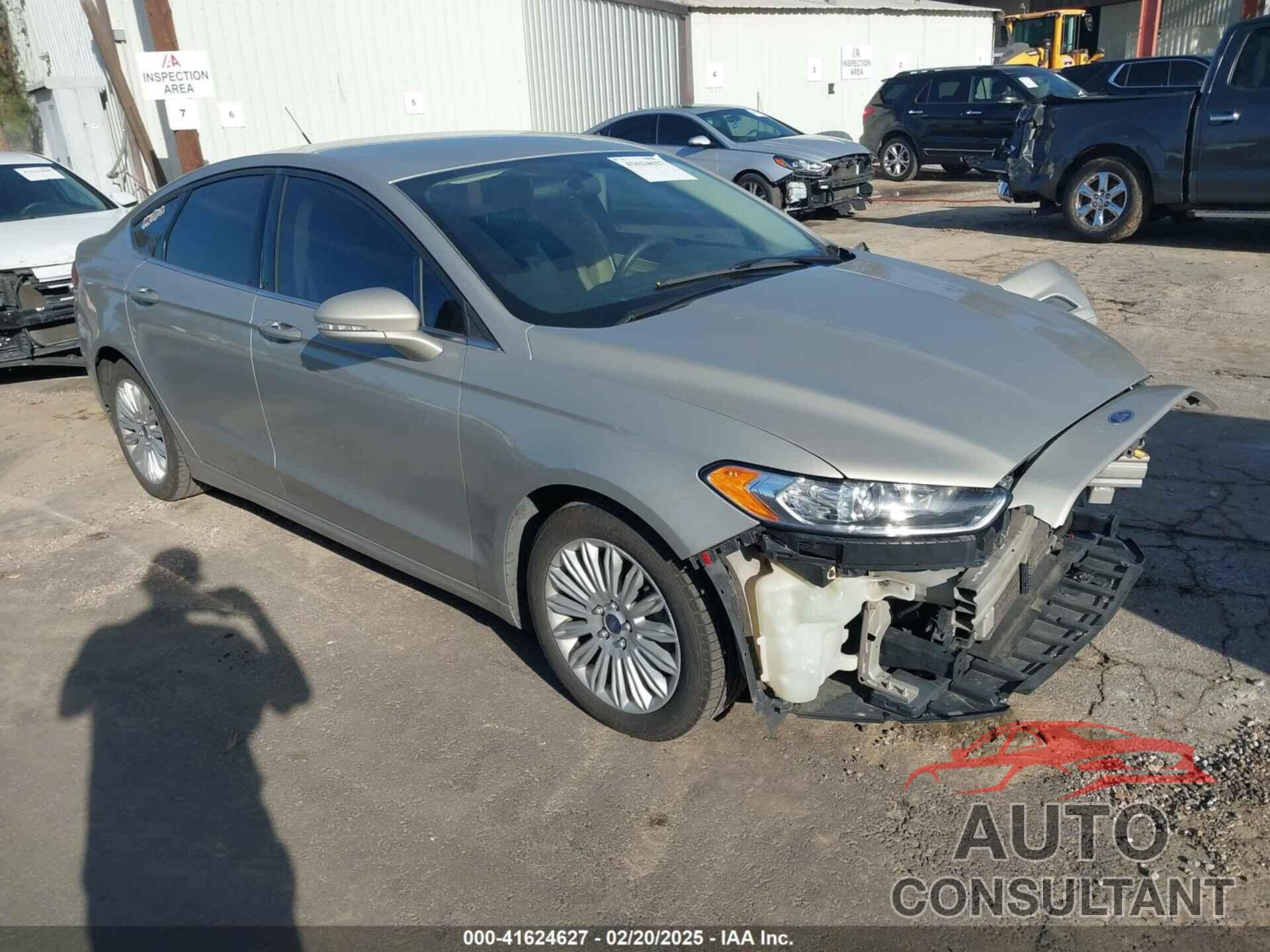 FORD FUSION HYBRID 2015 - 3FA6P0LU5FR161060