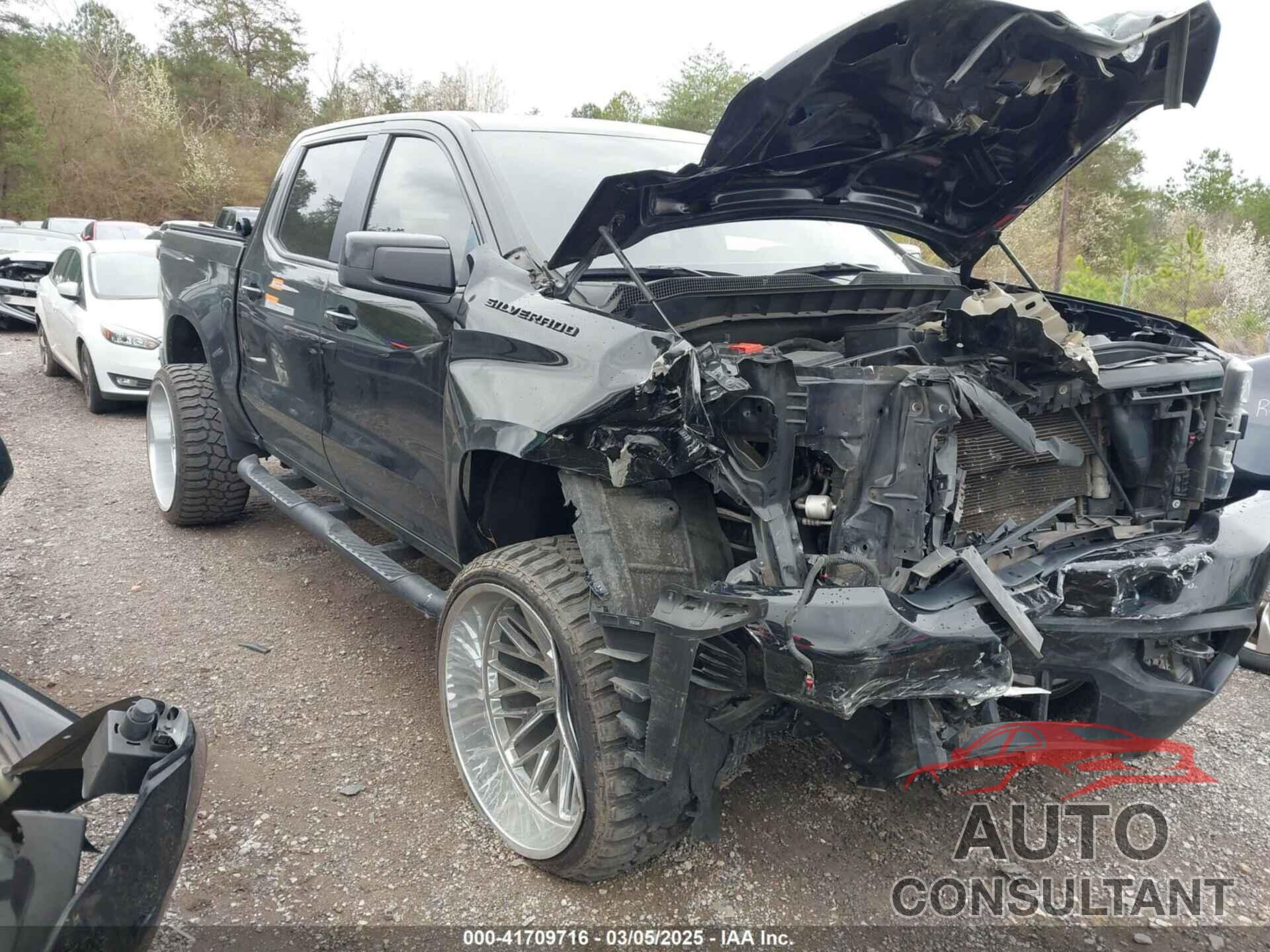CHEVROLET SILVERADO 1500 2019 - 1GCUWDED4KZ179094