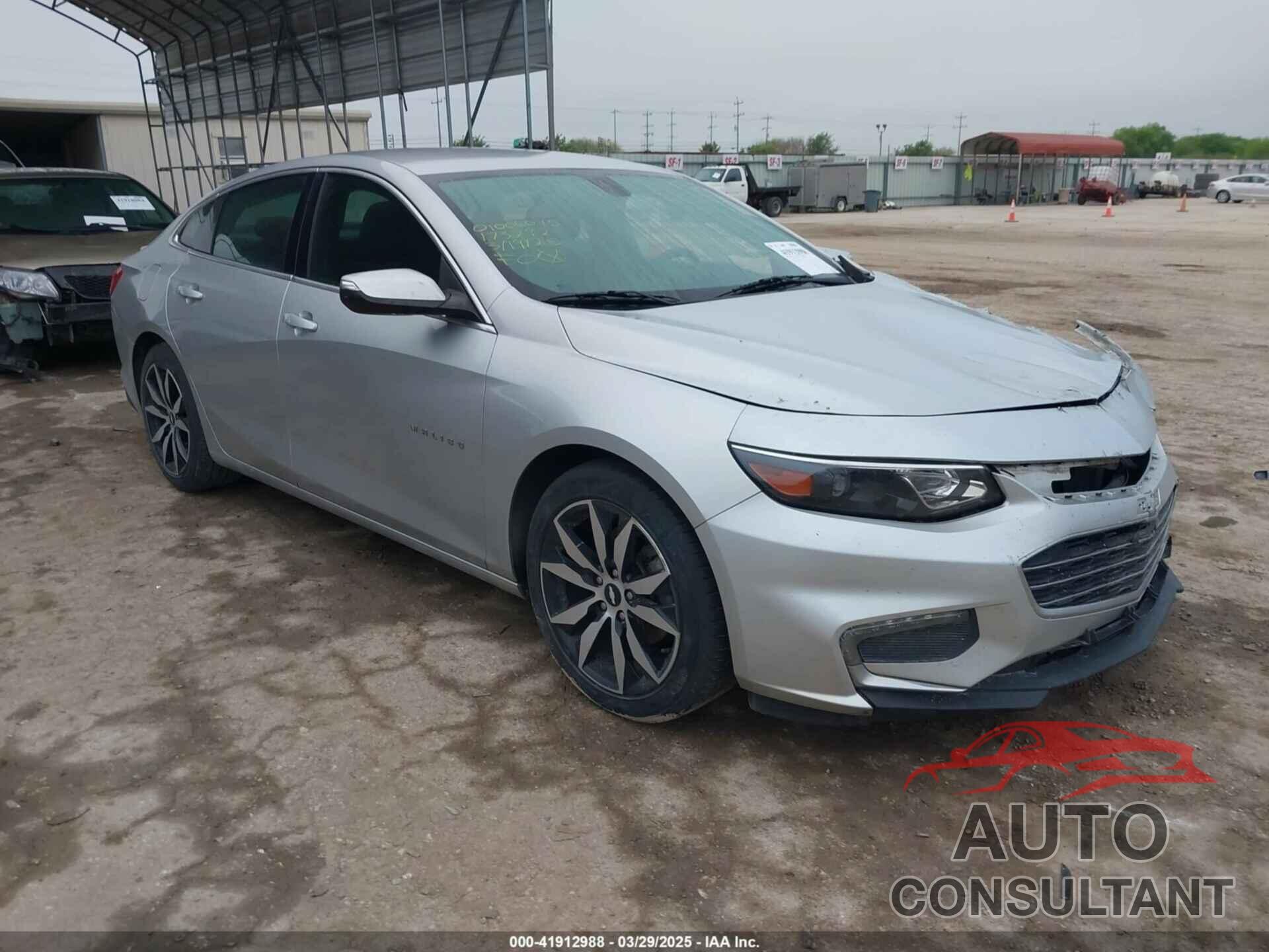 CHEVROLET MALIBU 2017 - 1G1ZE5ST4HF173292