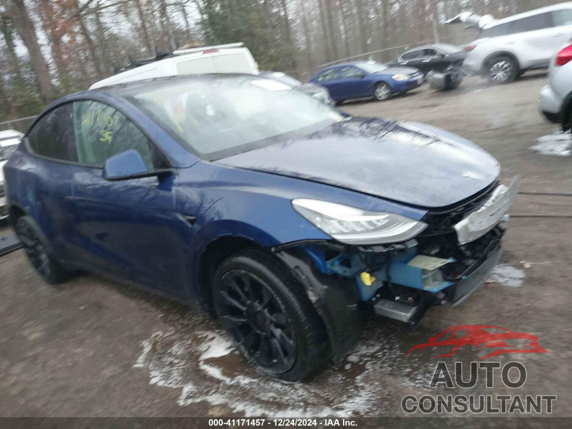 TESLA MODEL Y 2022 - 7SAYGDEE2NF480354