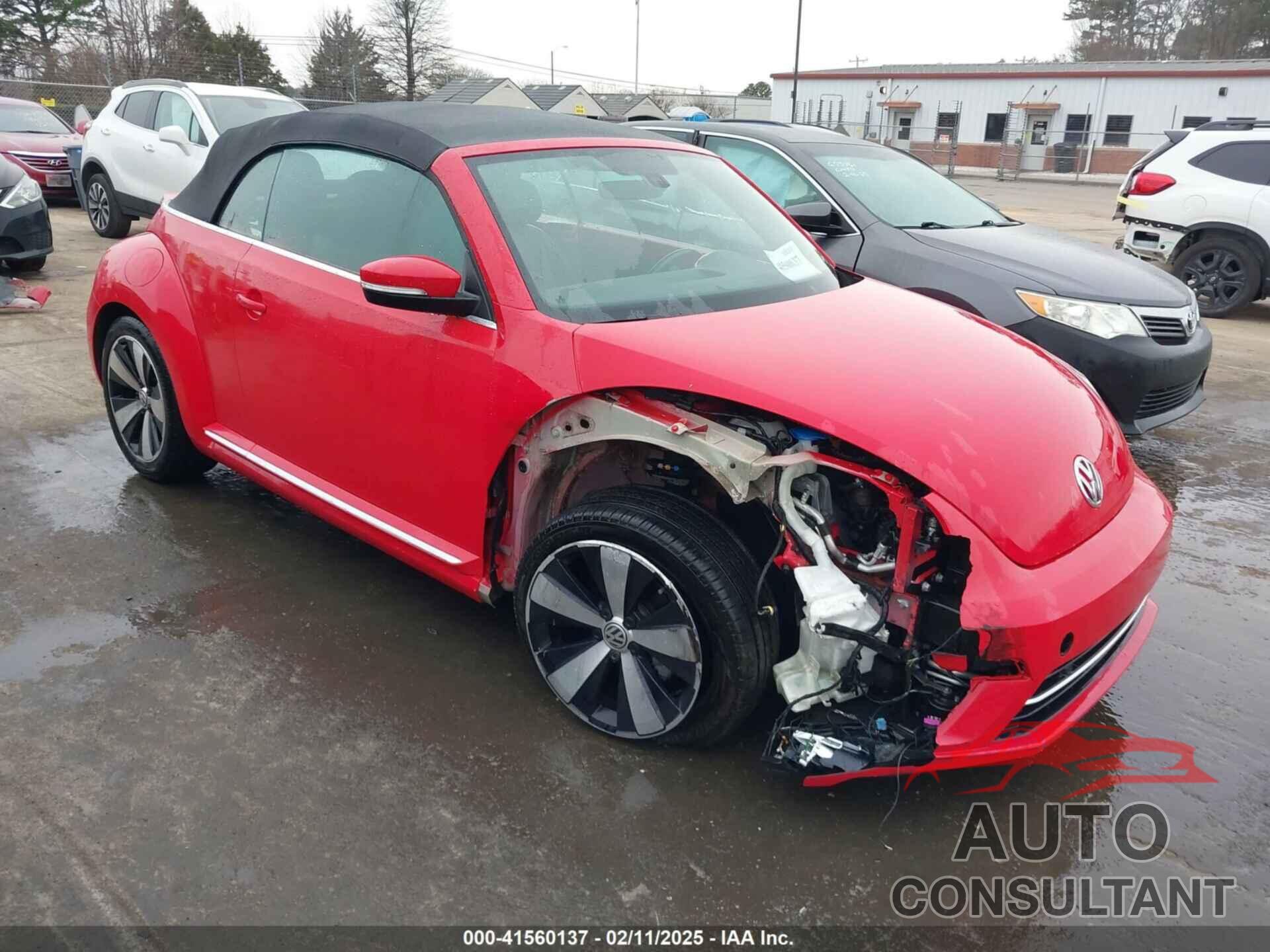 VOLKSWAGEN BEETLE 2019 - 3VW5DAAT2KM508413